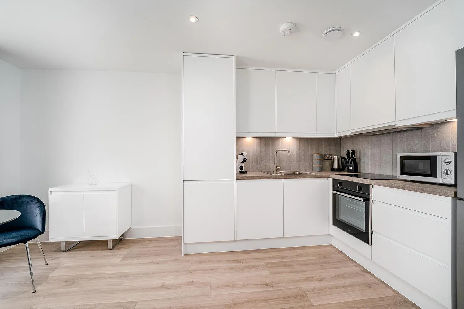 Kitchen or kitchenette in Citystay Living - Finch House