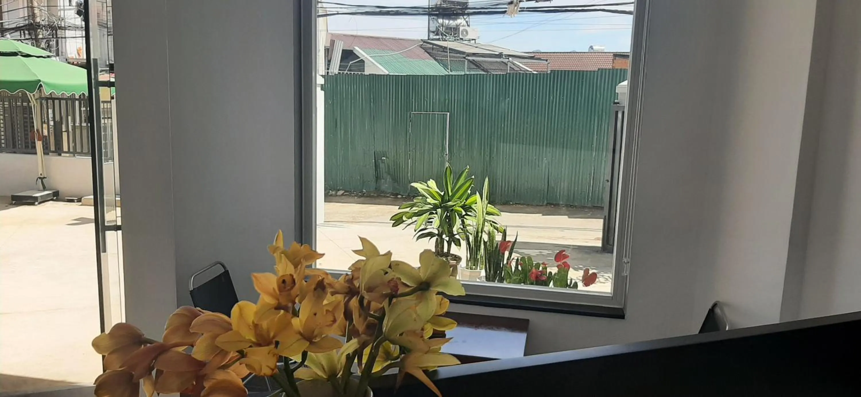 Lobby or reception in OYO 1161 Puchin Hotel And Apartment