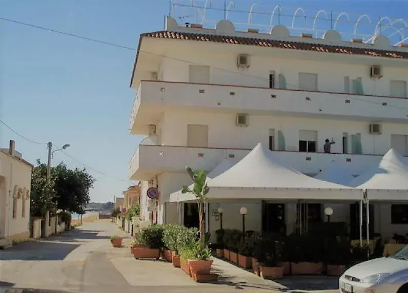 Property Building in Hotel Noto Marina e Spa Property Building in Hotel Noto Marina e Spa