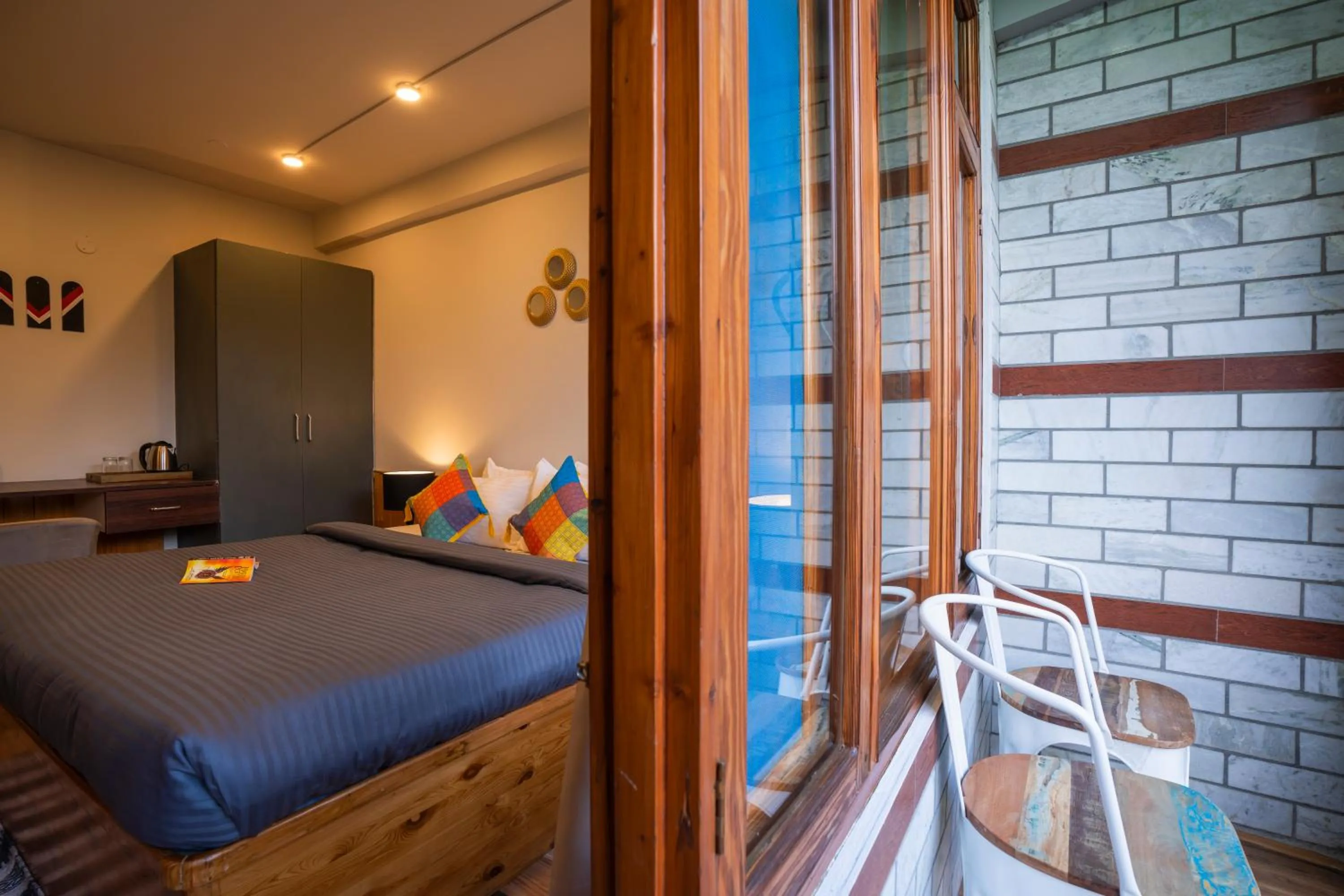 Bed in Zostel Manali, Vashisht