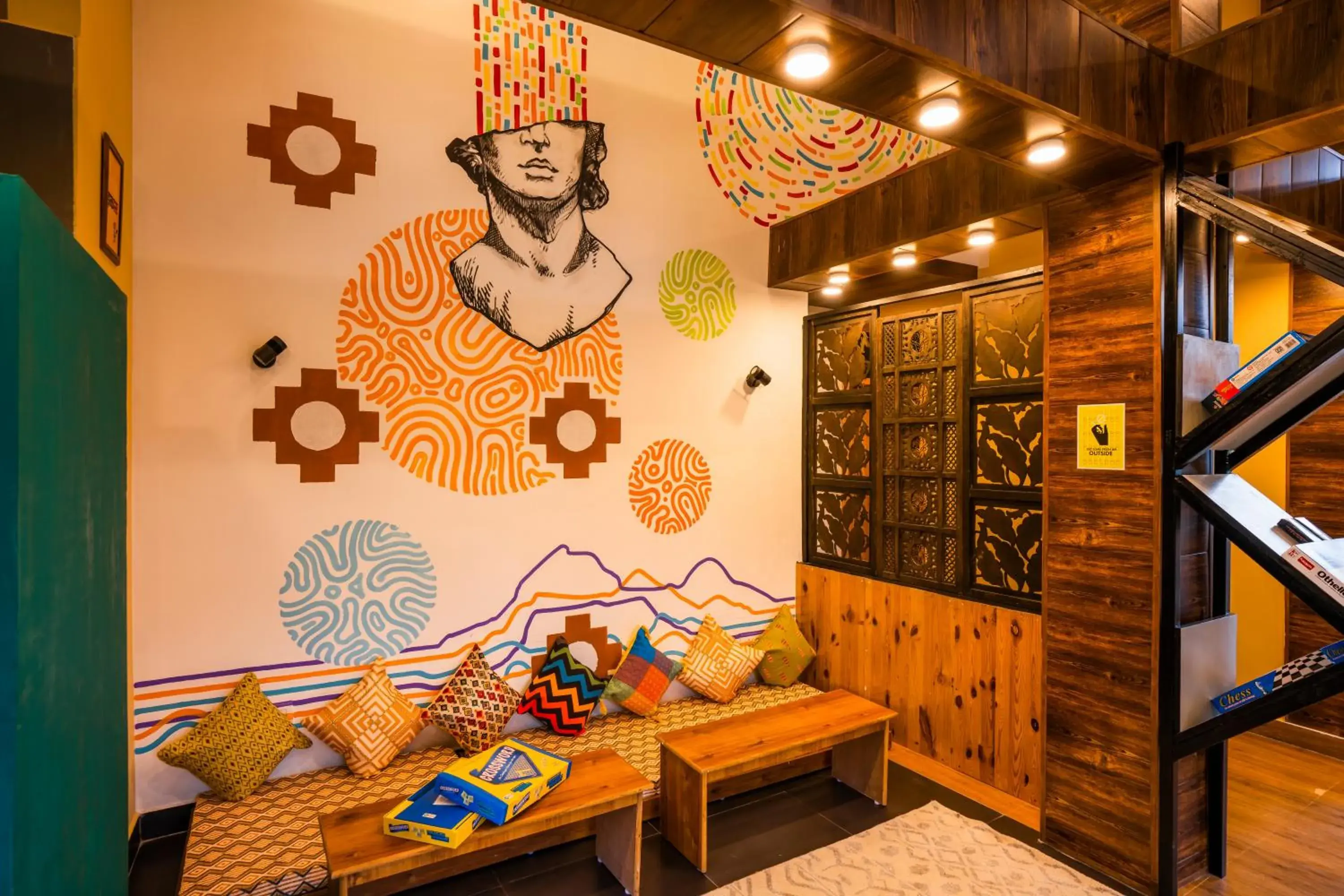 Living room in Zostel Manali, Vashisht Living room in Zostel Manali, Vashisht