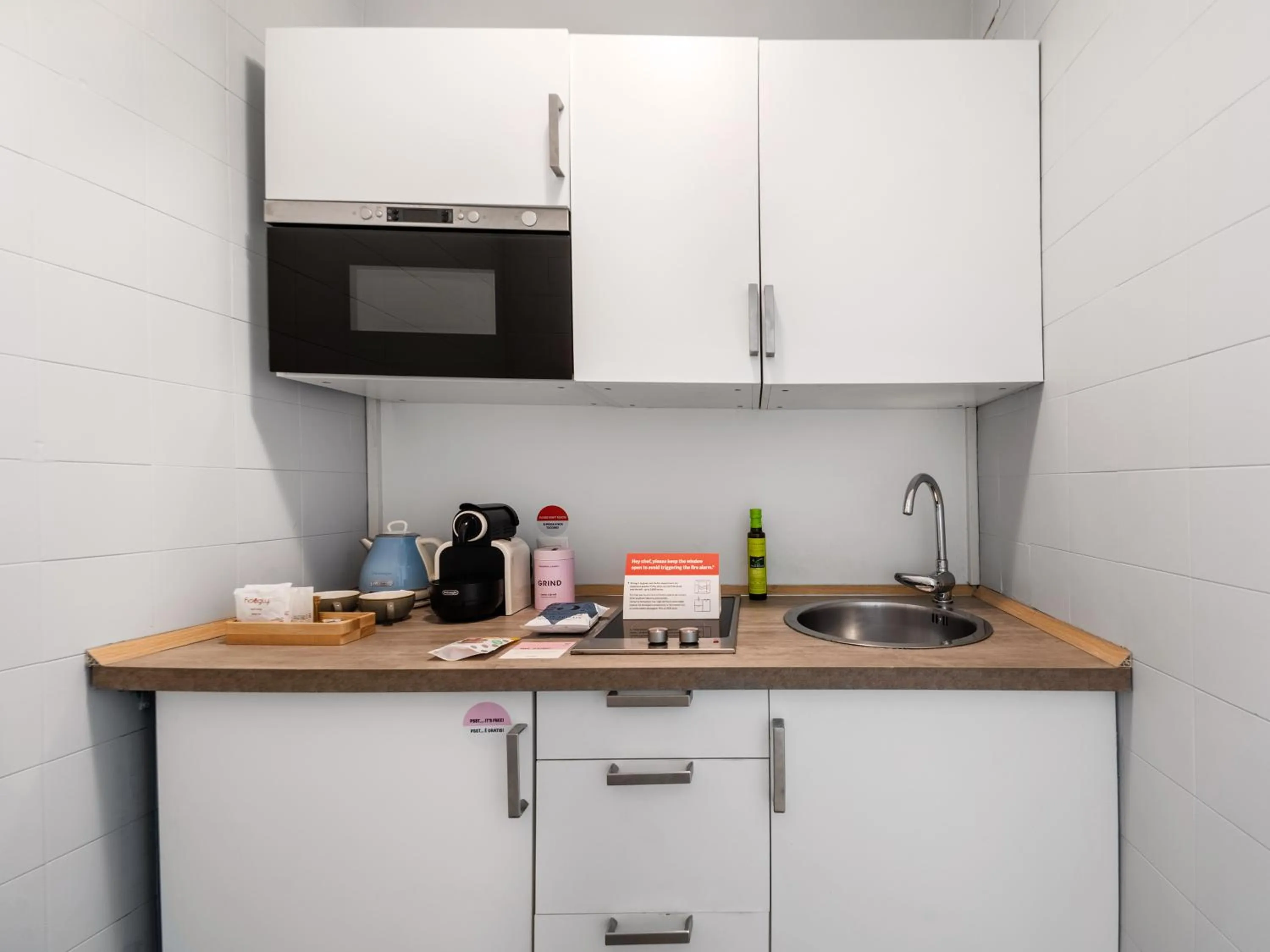 Kitchen or kitchenette in Milan Adore