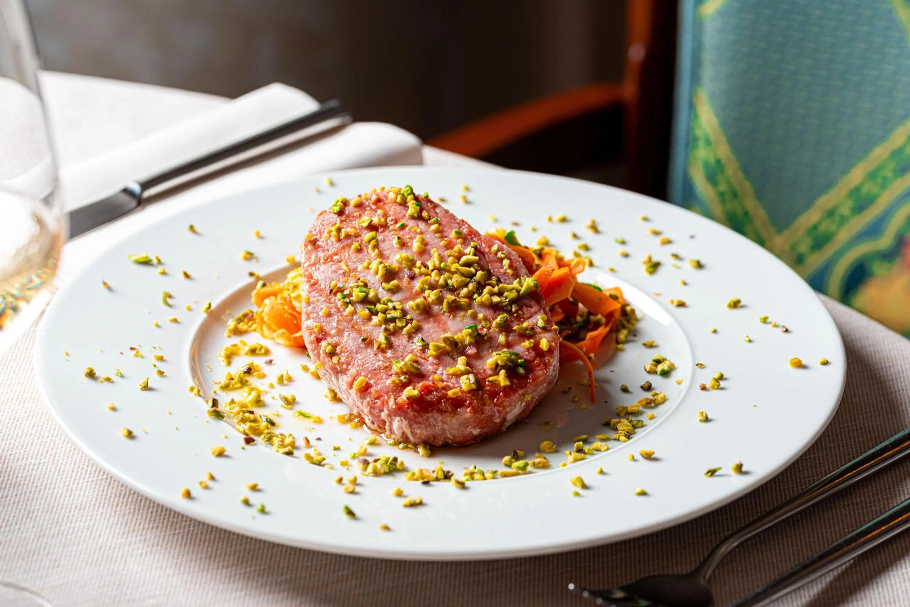 Restaurant/places to eat in Phi Hotel Cavalieri