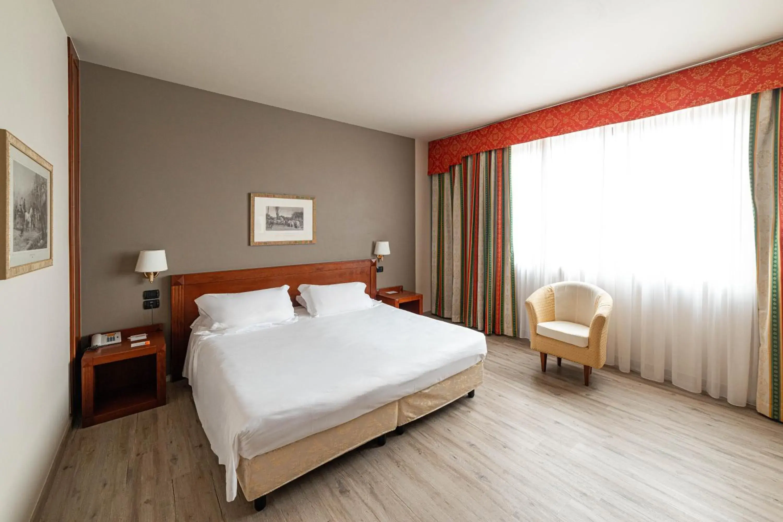 Bedroom, Bed in Phi Hotel Cavalieri Bedroom, Bed in Phi Hotel Cavalieri
