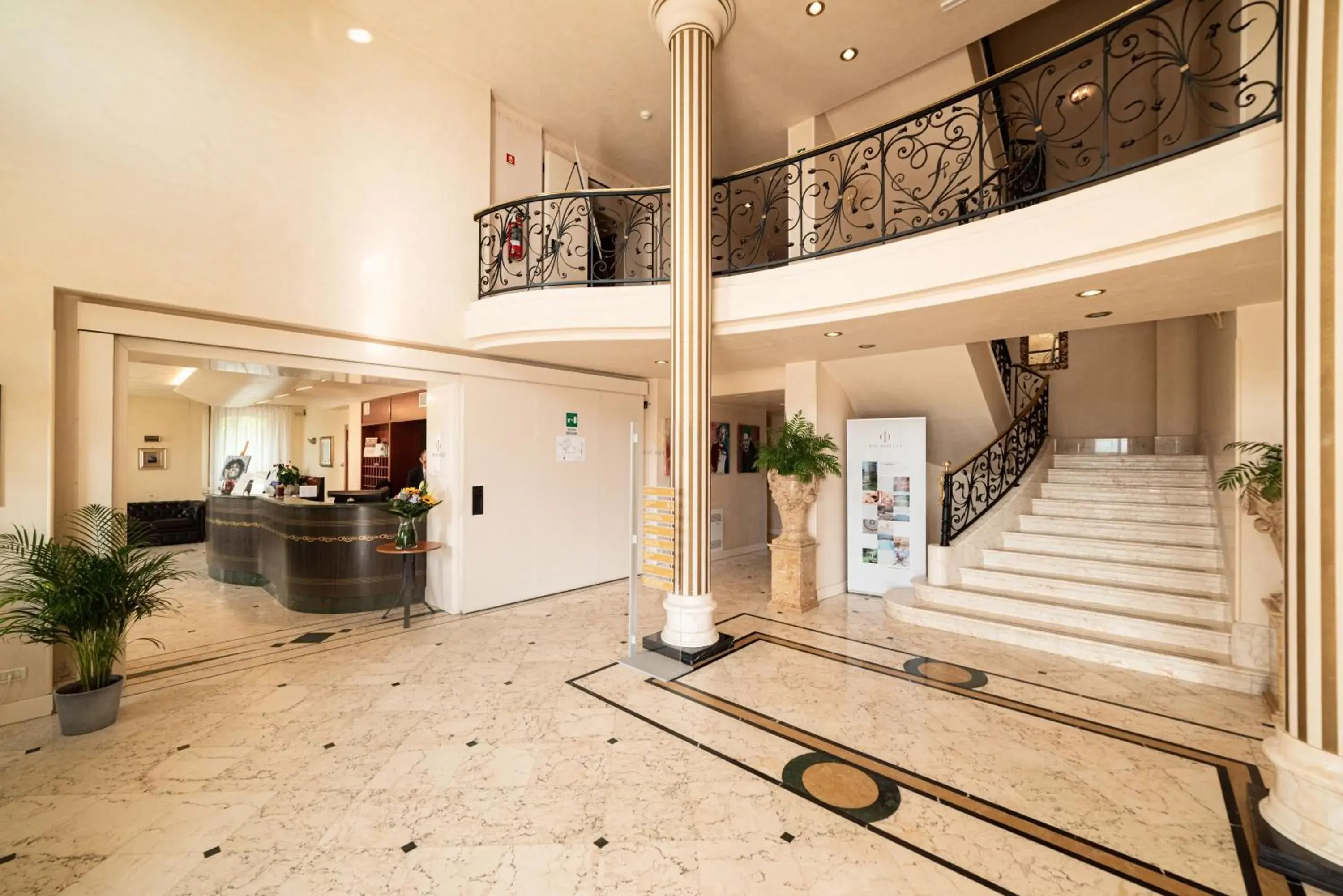 Lobby or reception in Phi Hotel Astoria Lobby or reception in Phi Hotel Astoria