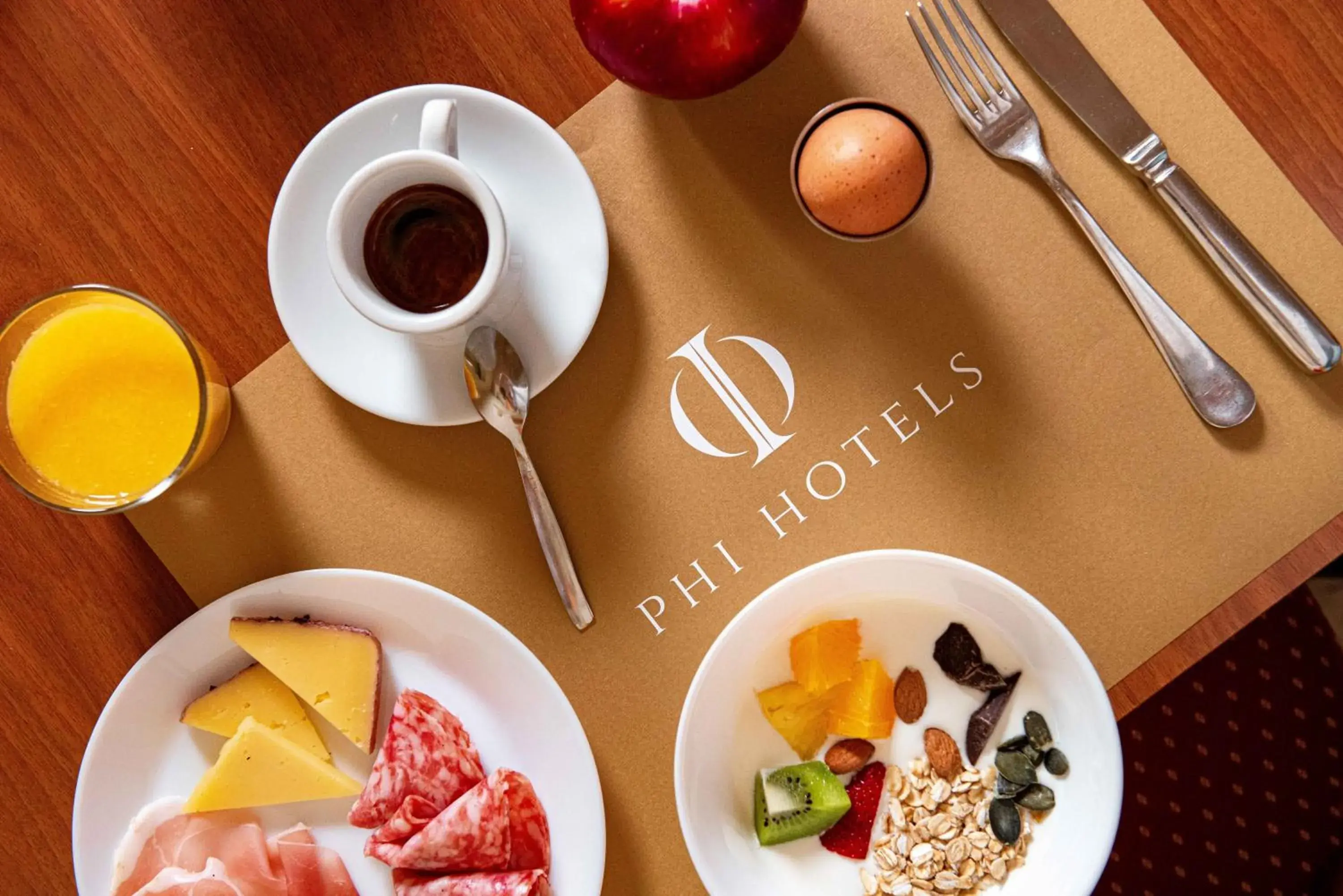 Breakfast in Phi Hotel Astoria Breakfast in Phi Hotel Astoria