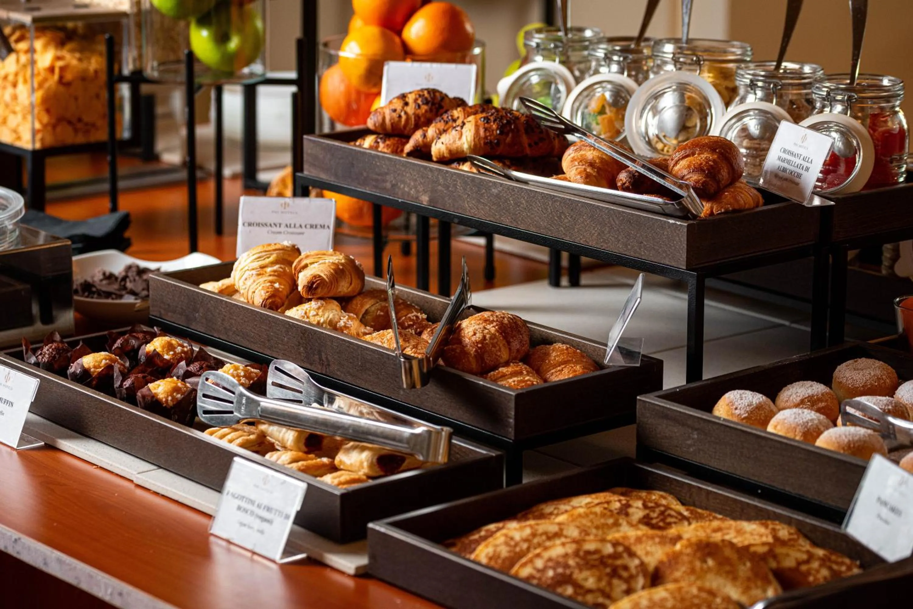 Breakfast in Phi Hotel Astoria