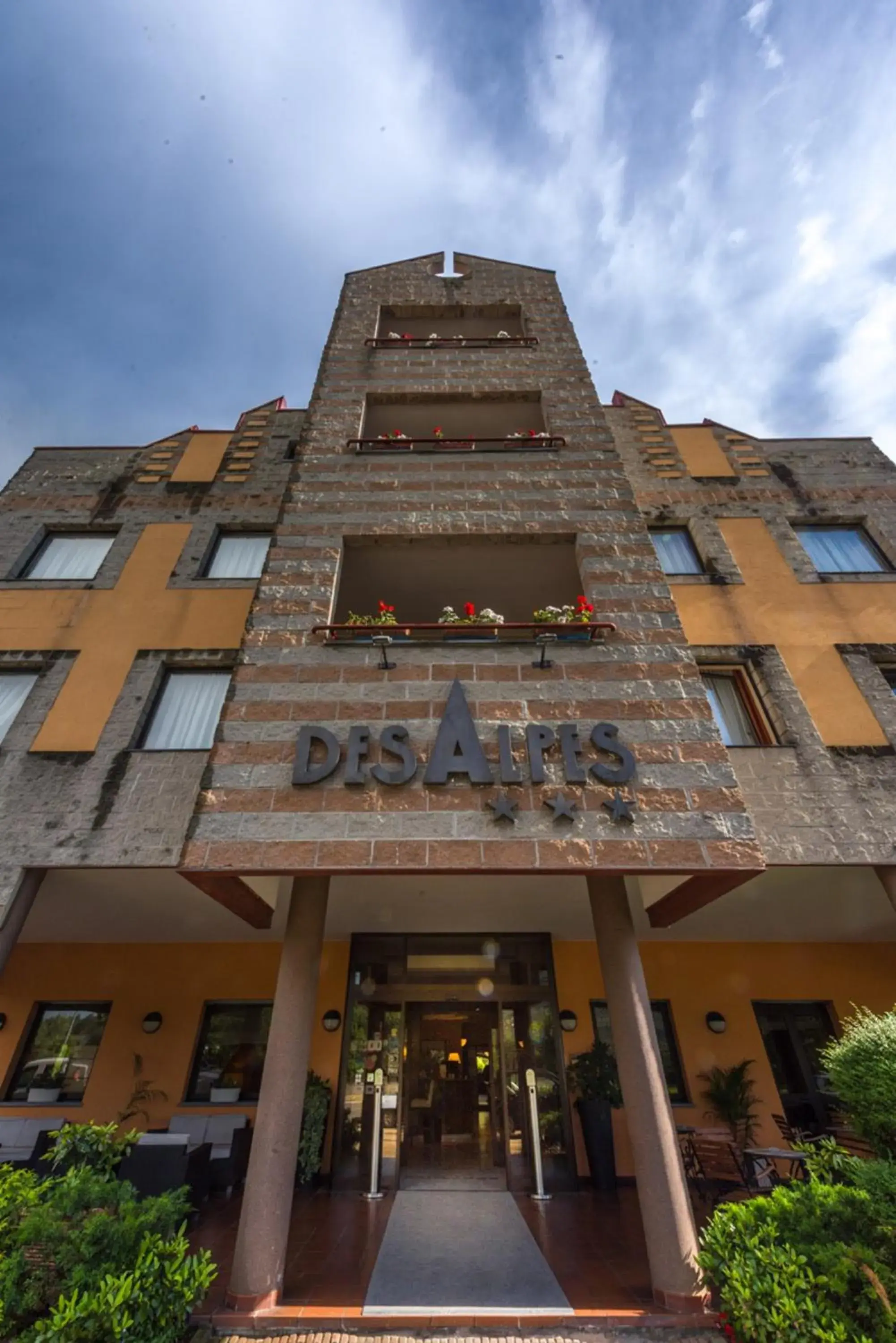 Hotel Des Alpes Hotel Des Alpes