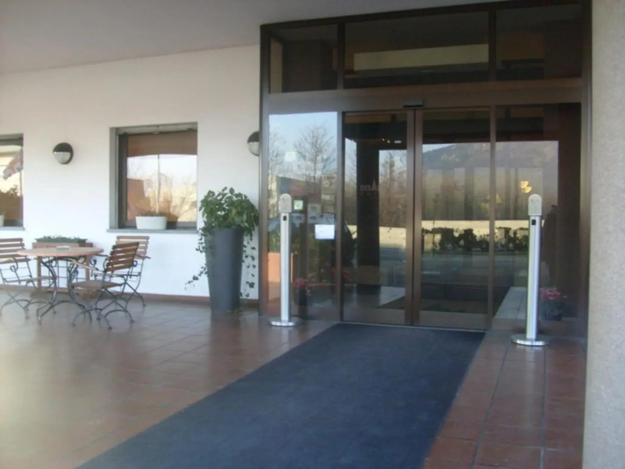 Facade/entrance in Hotel Des Alpes Facade/entrance in Hotel Des Alpes