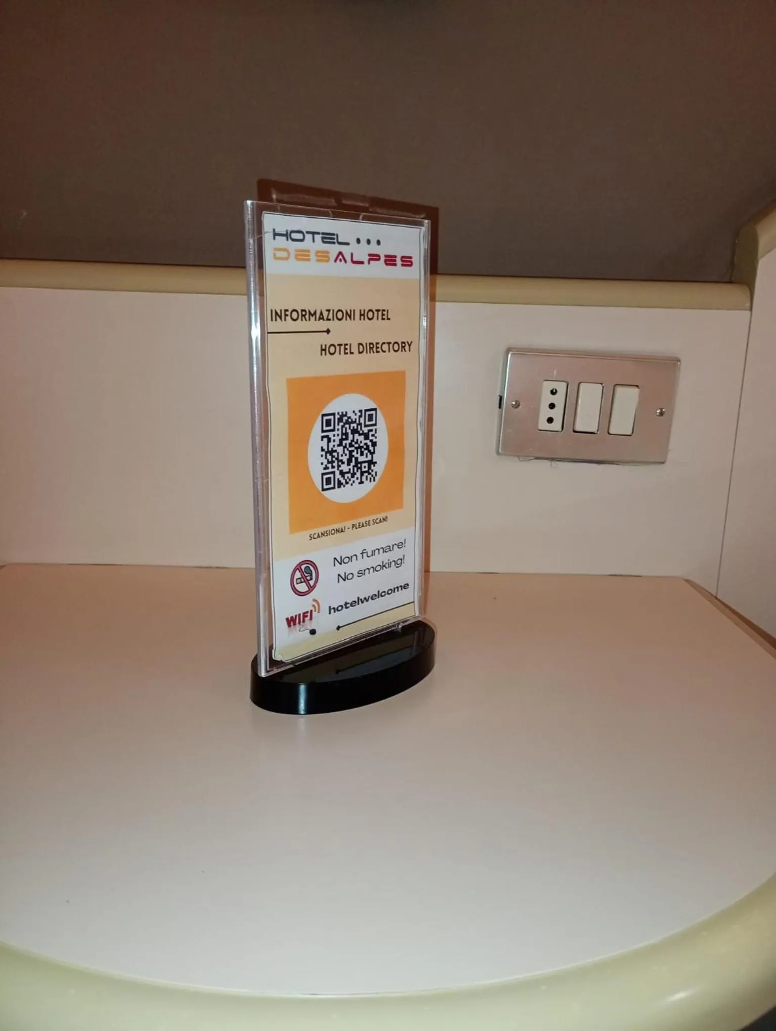 Decorative detail in Hotel Des Alpes