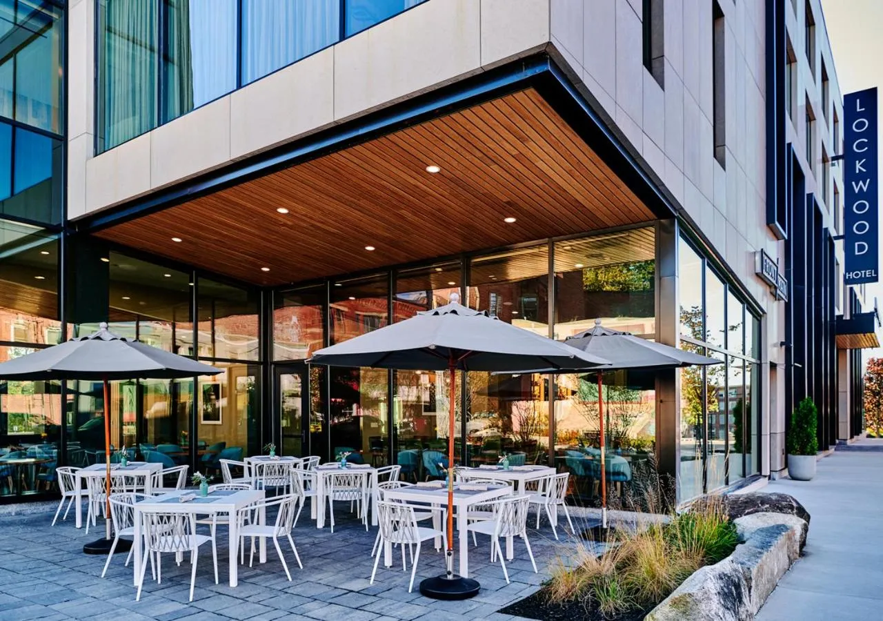 Property building in Lockwood Hotel