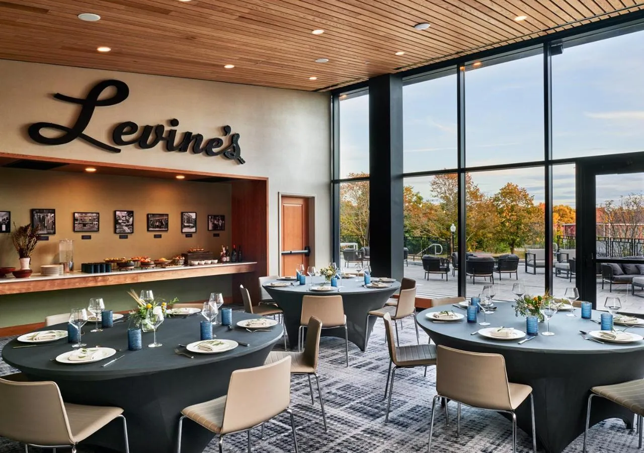 Meeting/conference room in Lockwood Hotel