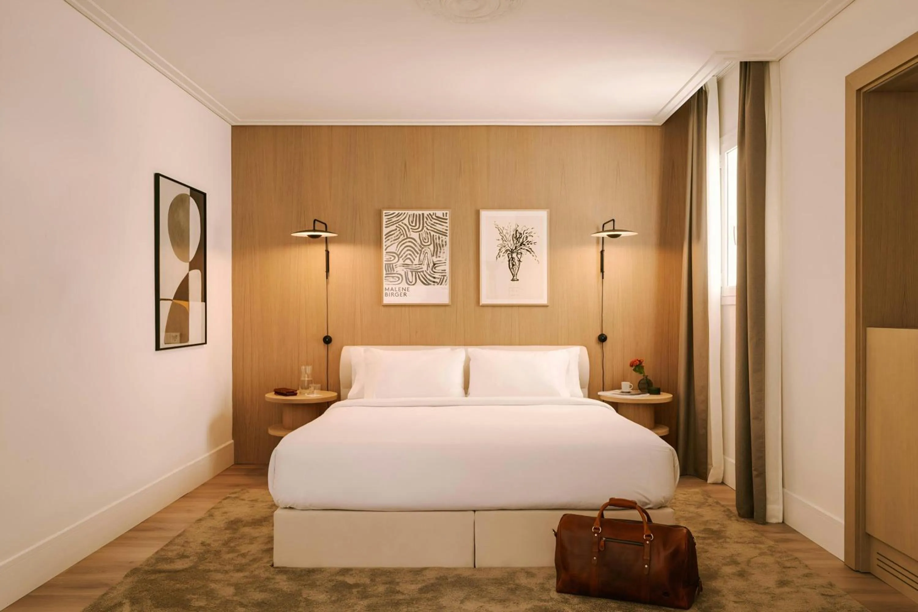 Bedroom, Bed in Paseo de Gracia Hotel, Sonder by Marriott Bonvoy