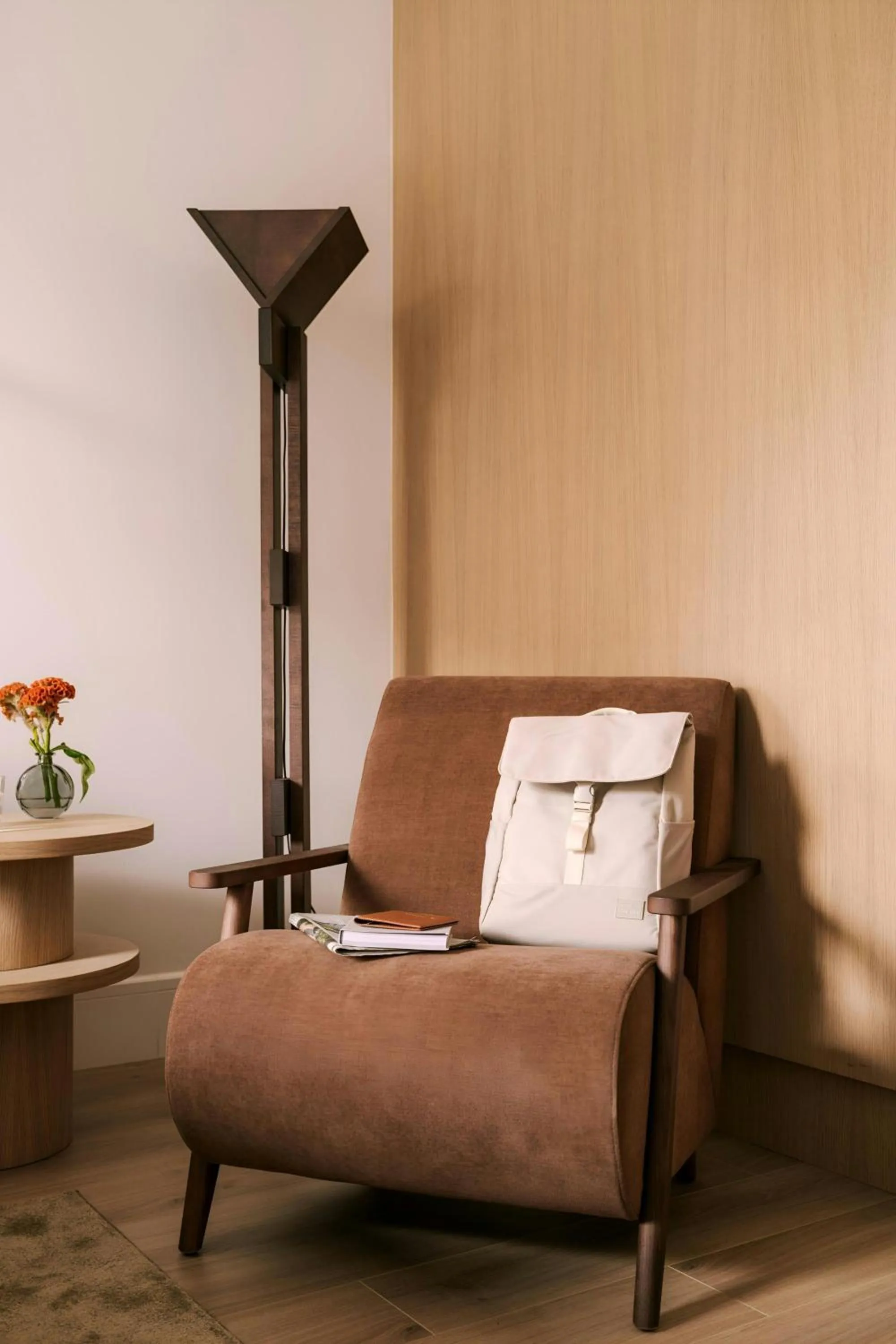 Living room in Paseo de Gracia Hotel, Sonder by Marriott Bonvoy