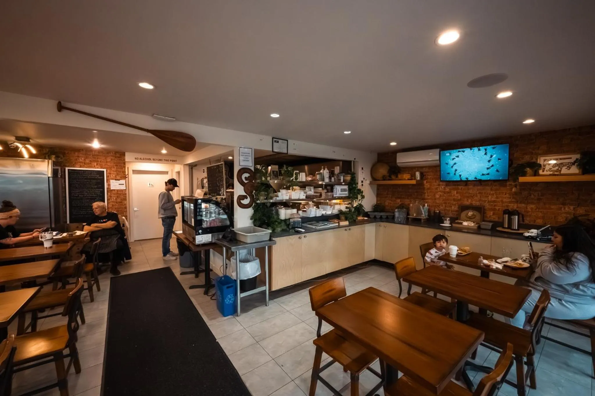 Restaurant/places to eat in Harrison Grand Motel