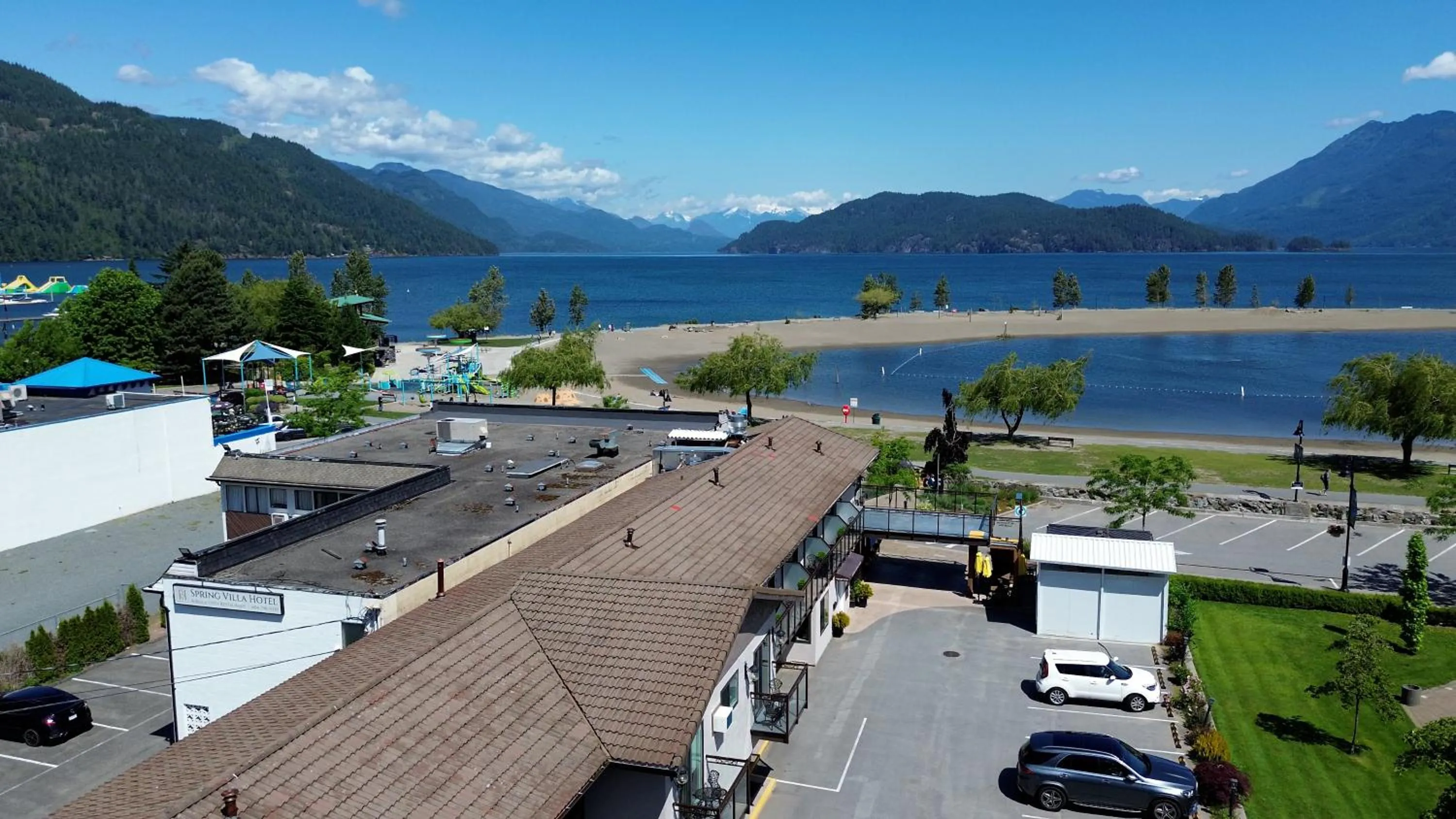 Harrison Grand Motel