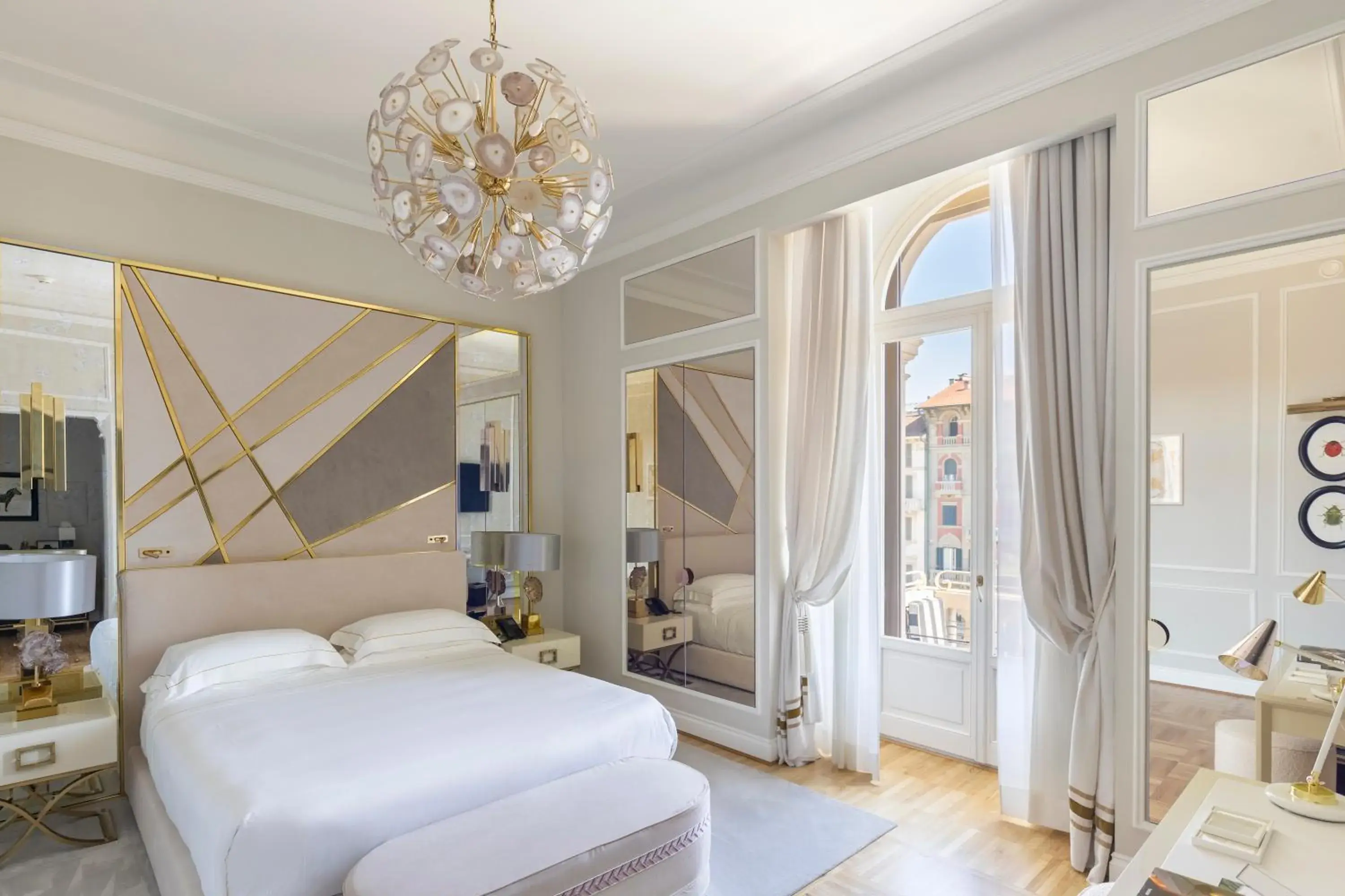 Deluxe Triple Room with Partial Sea View in Grand Hotel Principe Di Piemonte Deluxe Triple Room with Partial Sea View in Grand Hotel Principe Di Piemonte