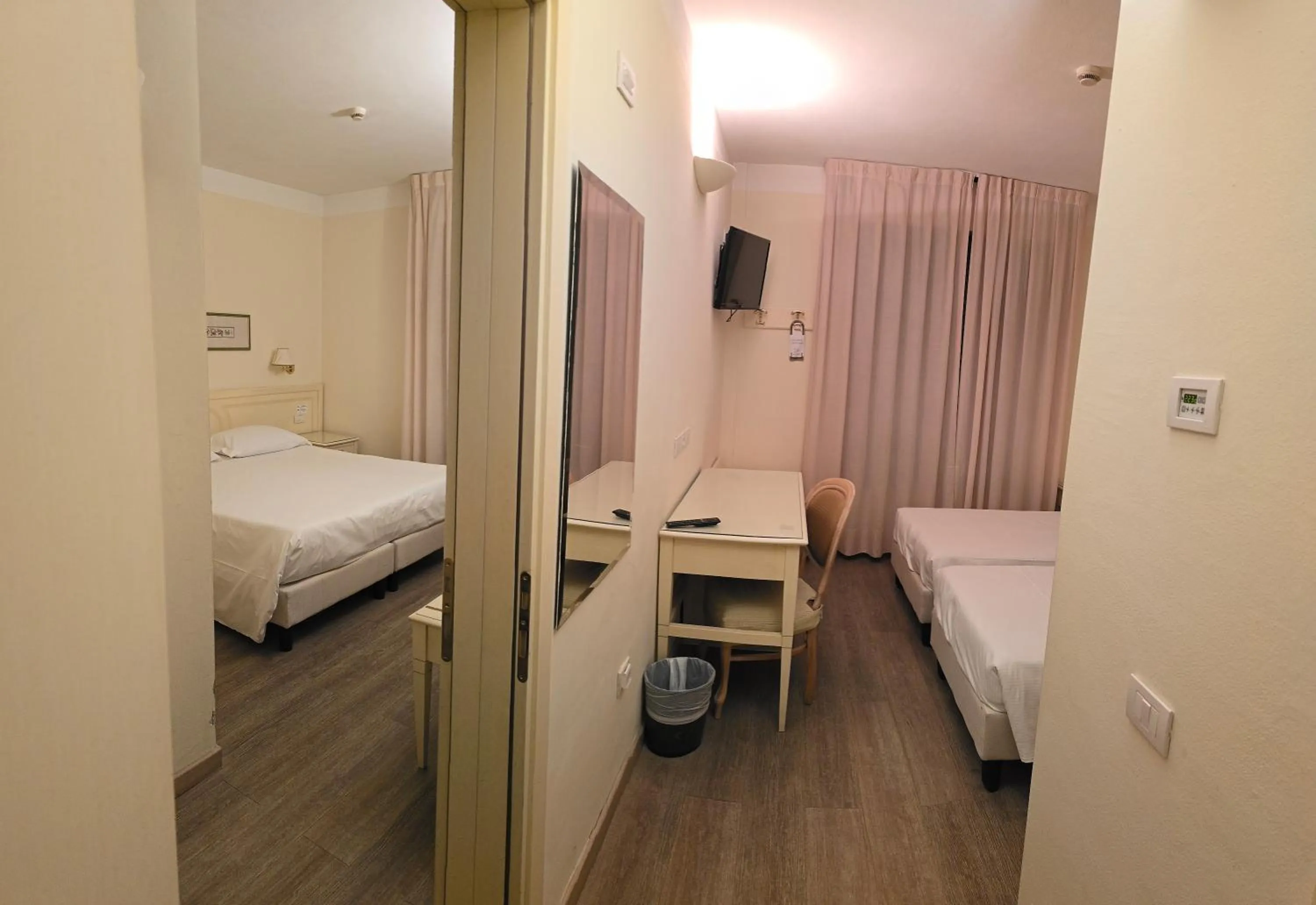 Family Room (2 Adults + 2 Children) in Grand Hotel Bonanno