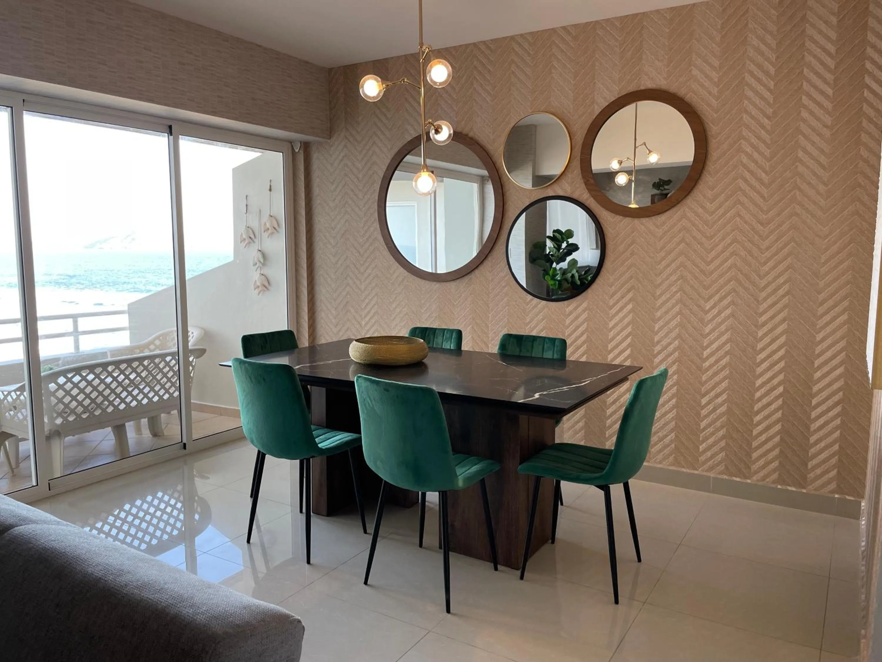 Balcony/Terrace in Quintas Del Mar II condominio con vista al mar