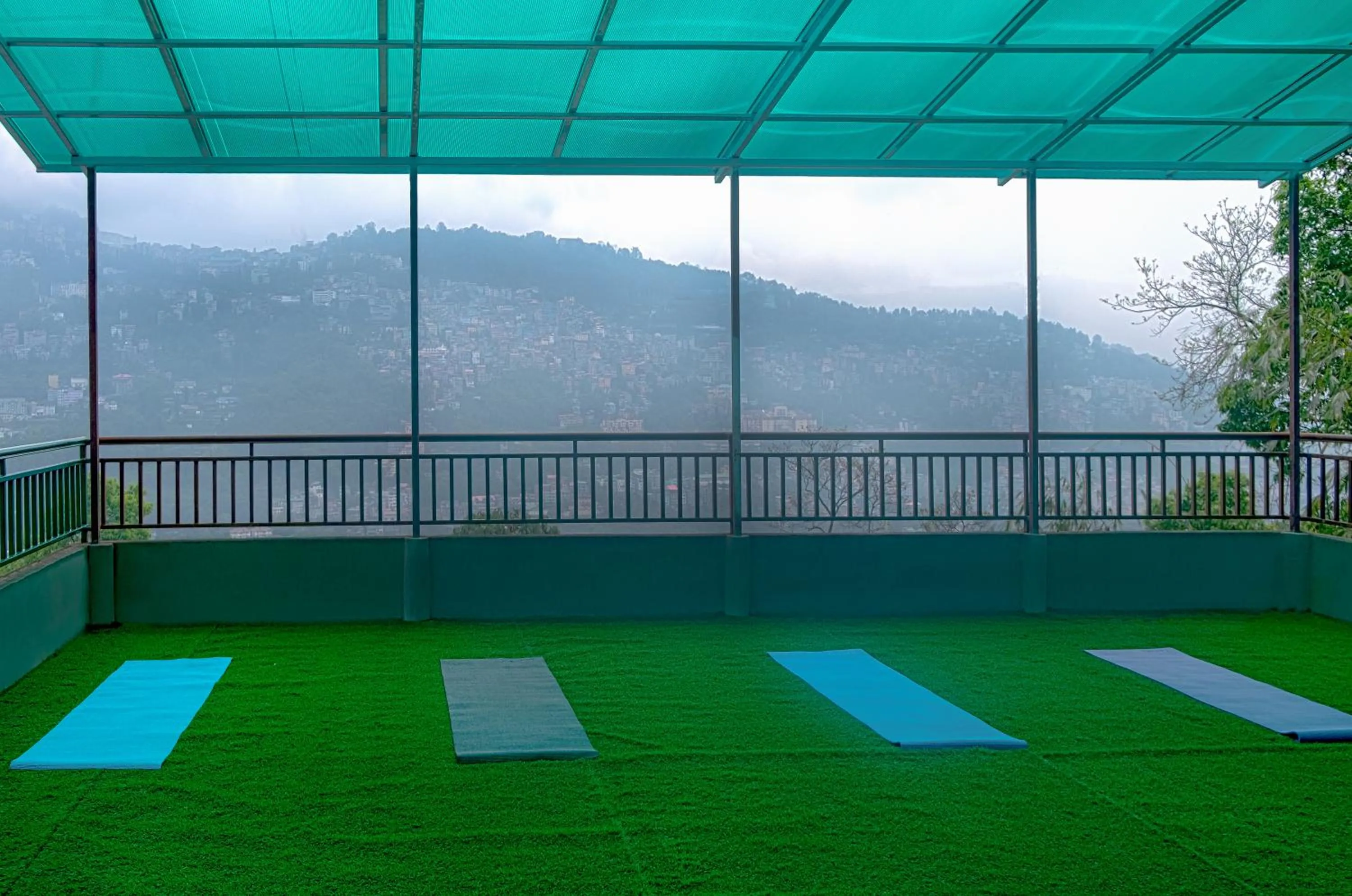 Patio in Treenz Hotel