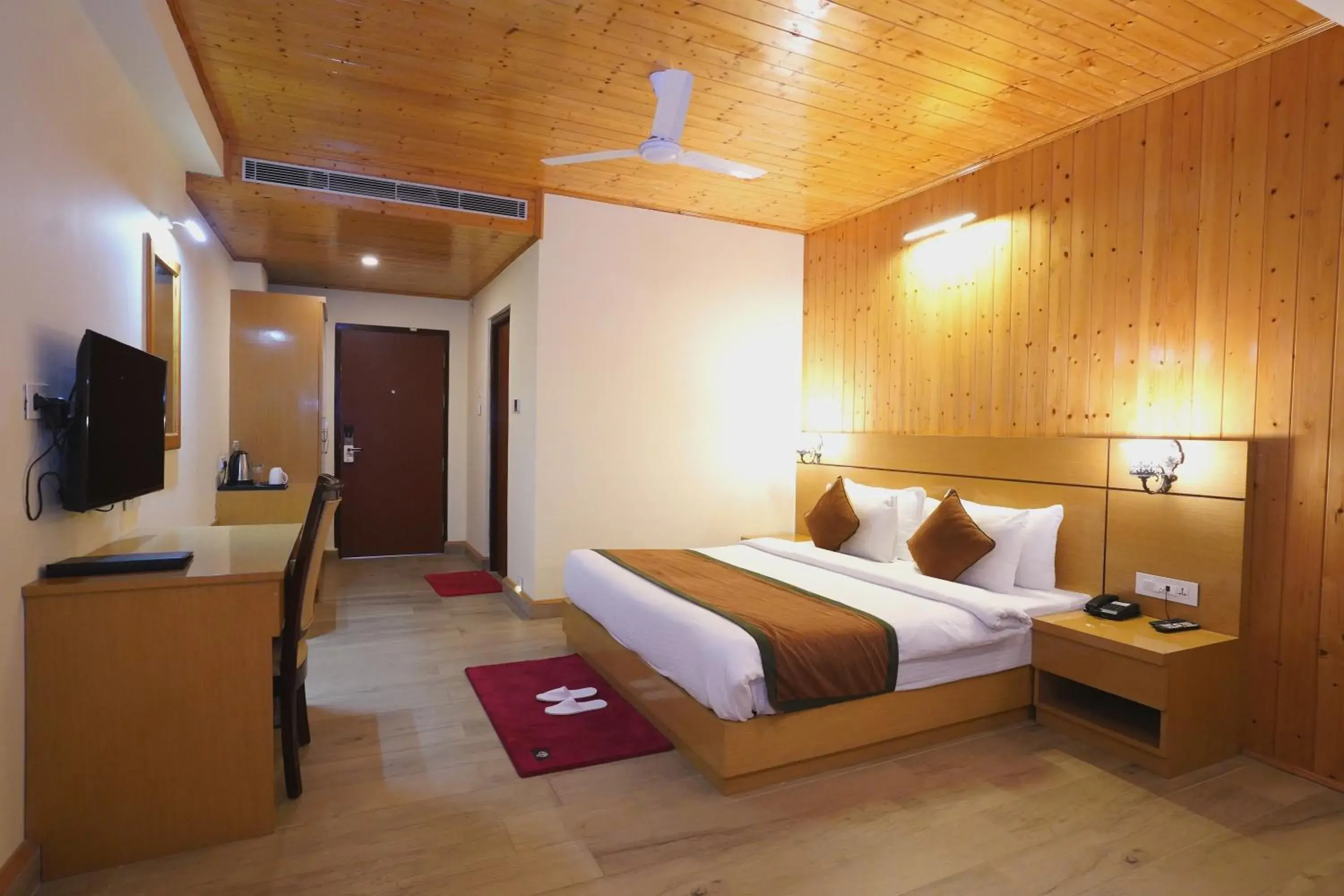 Bed in Treenz Hotel Bed in Treenz Hotel