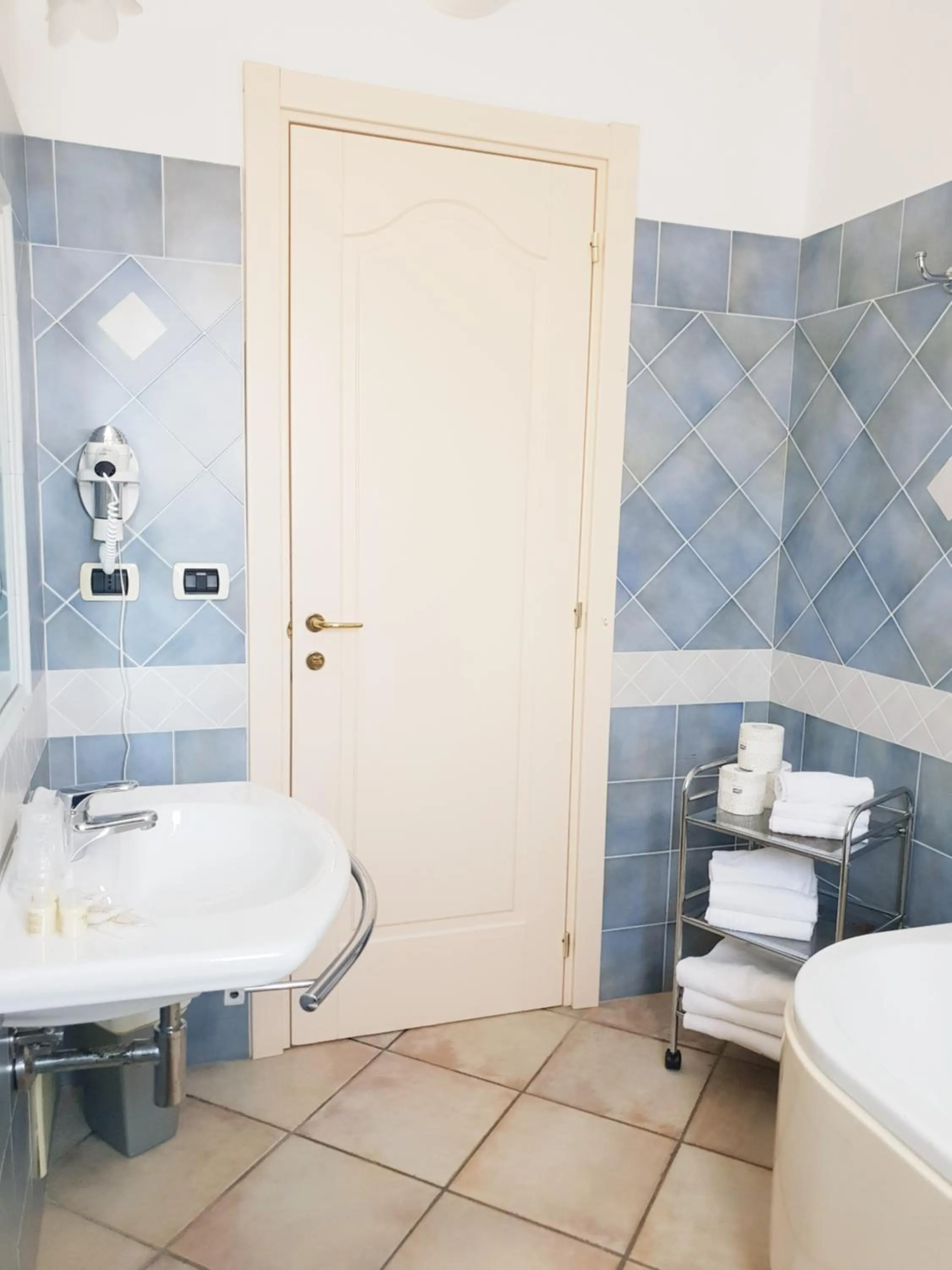 Bathroom in Castello Di Tavolara