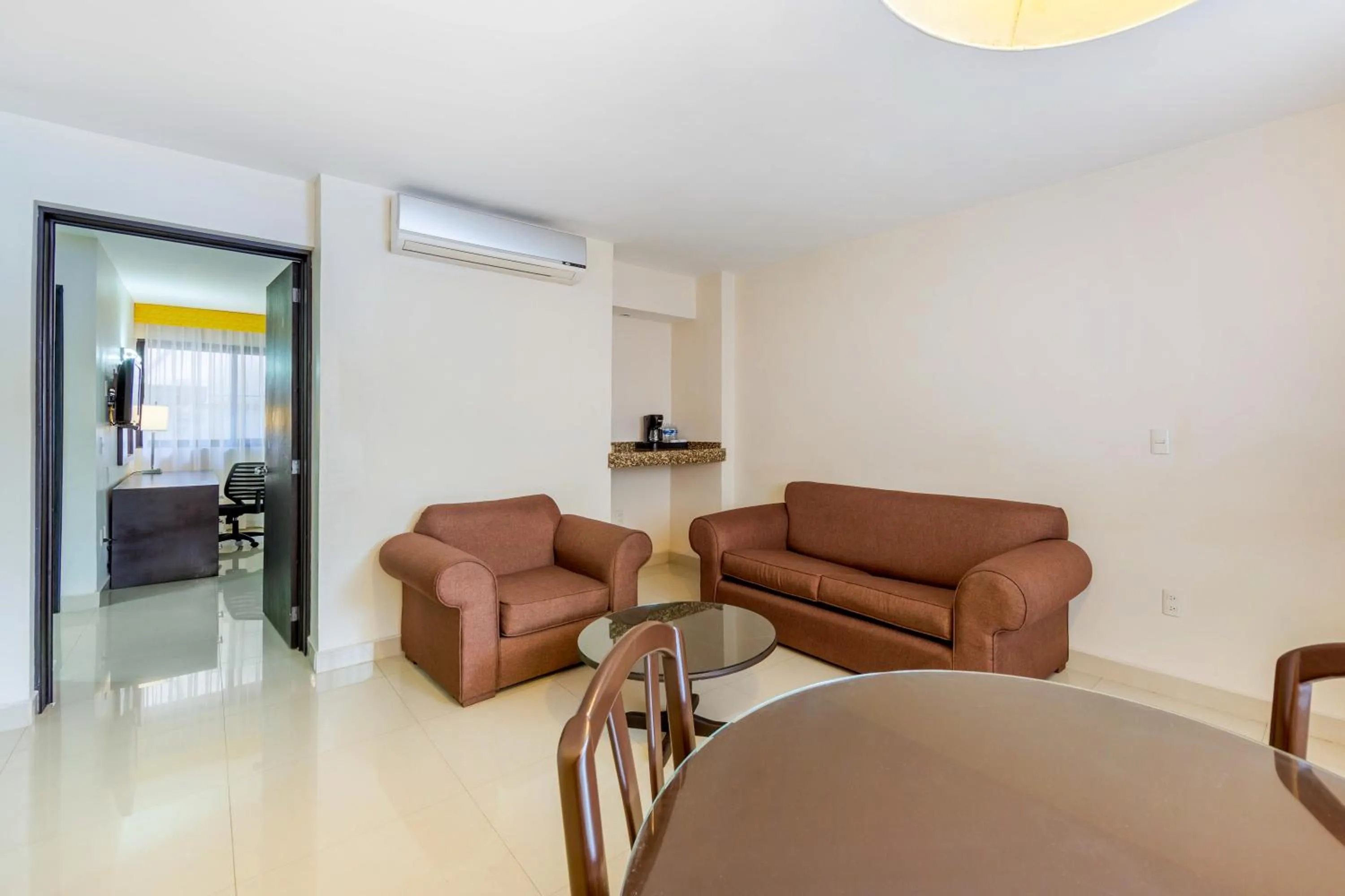 Living room in Eco City Hoteles