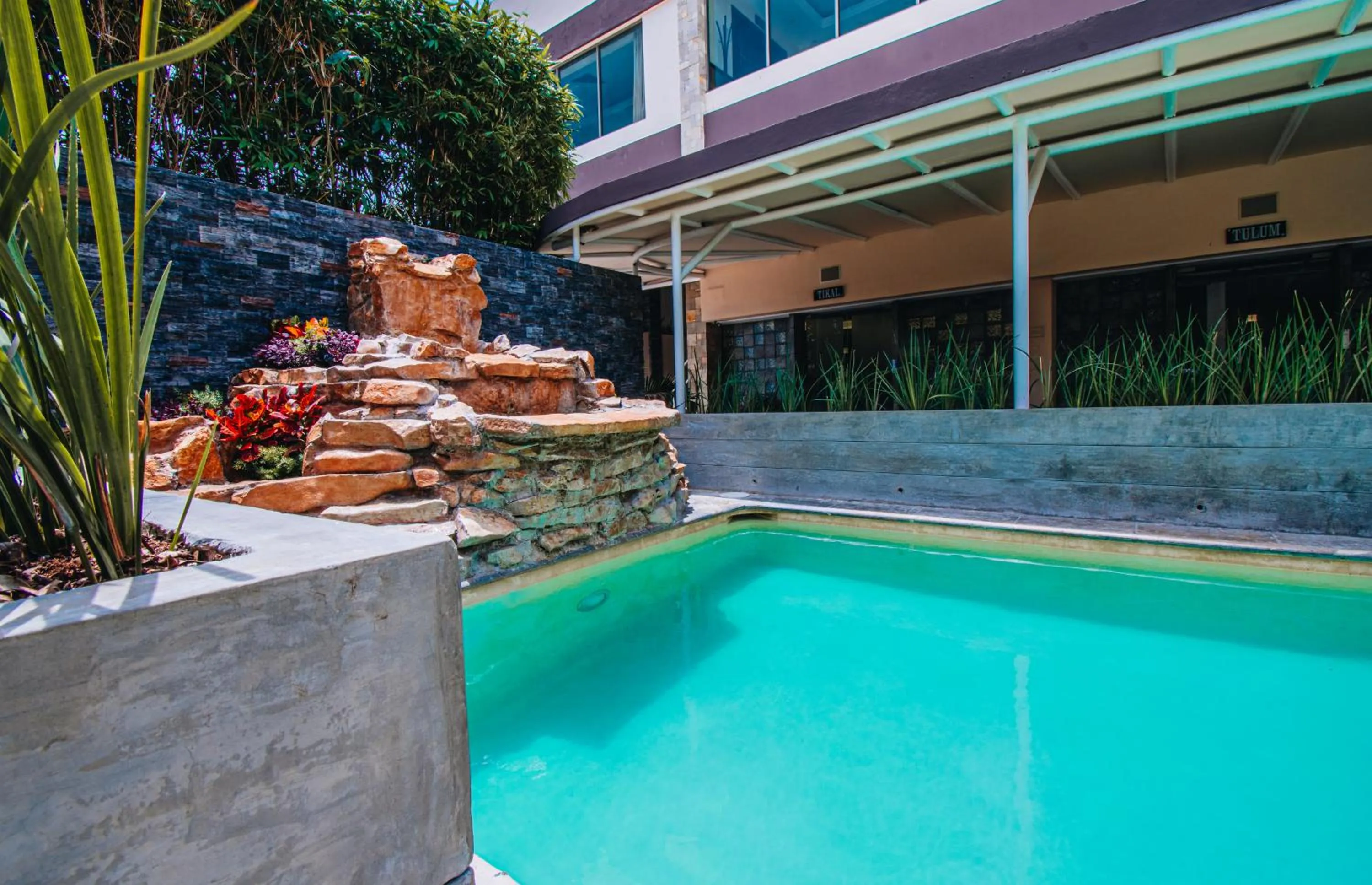 Swimming pool in Eco City Hoteles