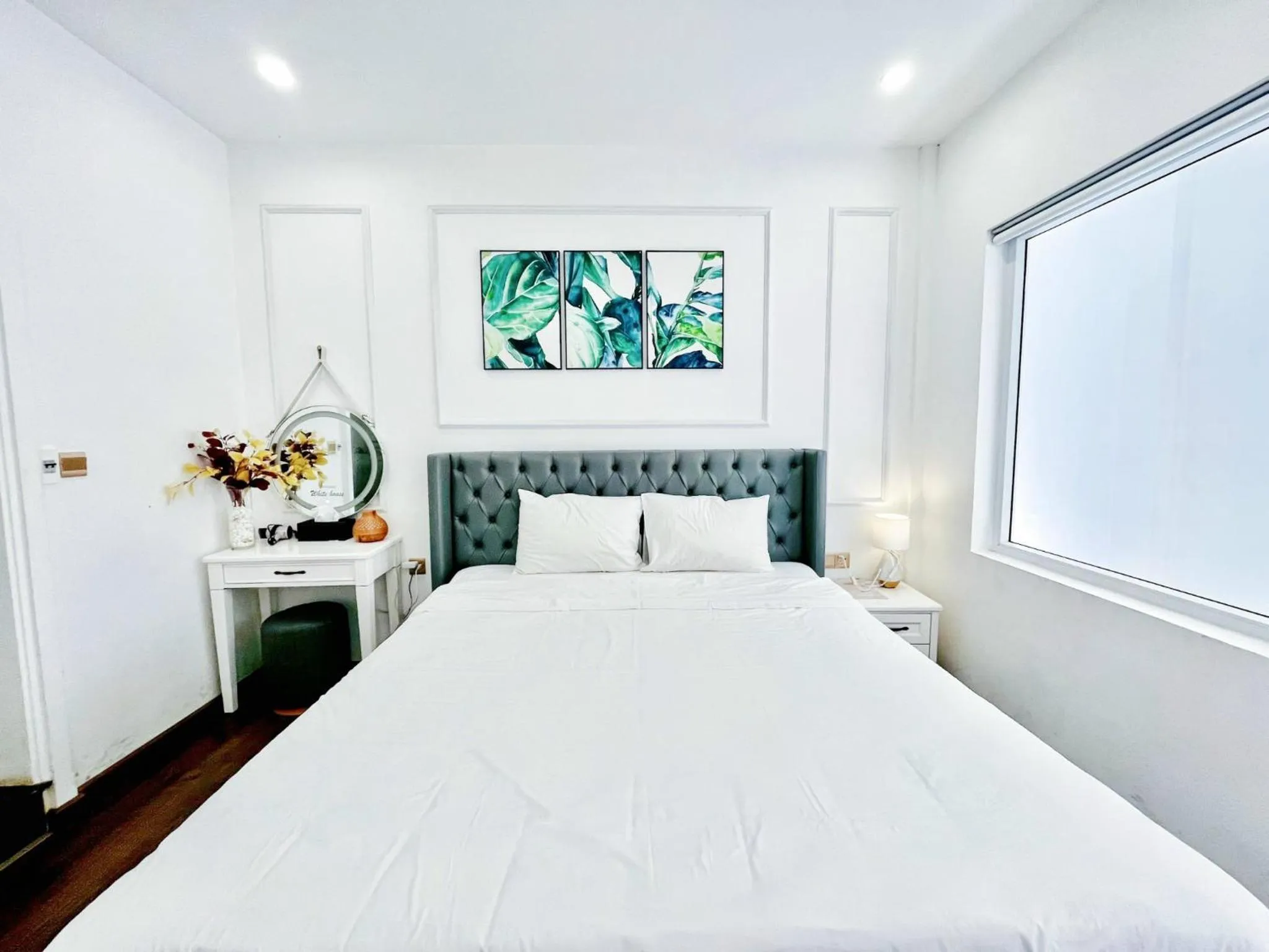 Photo of the whole room, Bed in Amy Hotel And Apartment Hue