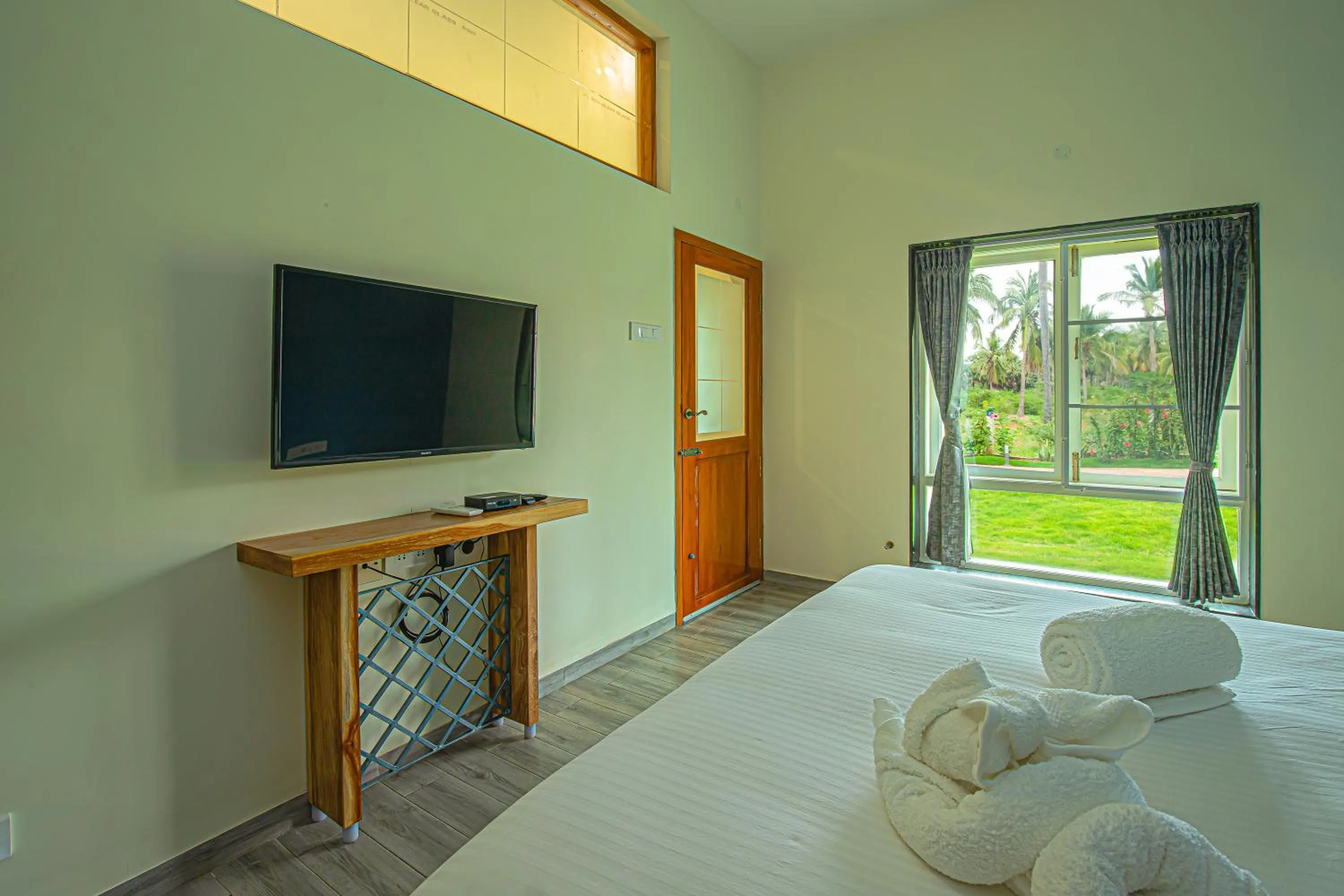 TV and multimedia, Bed in The Croft Resort - Premium Farm Stay