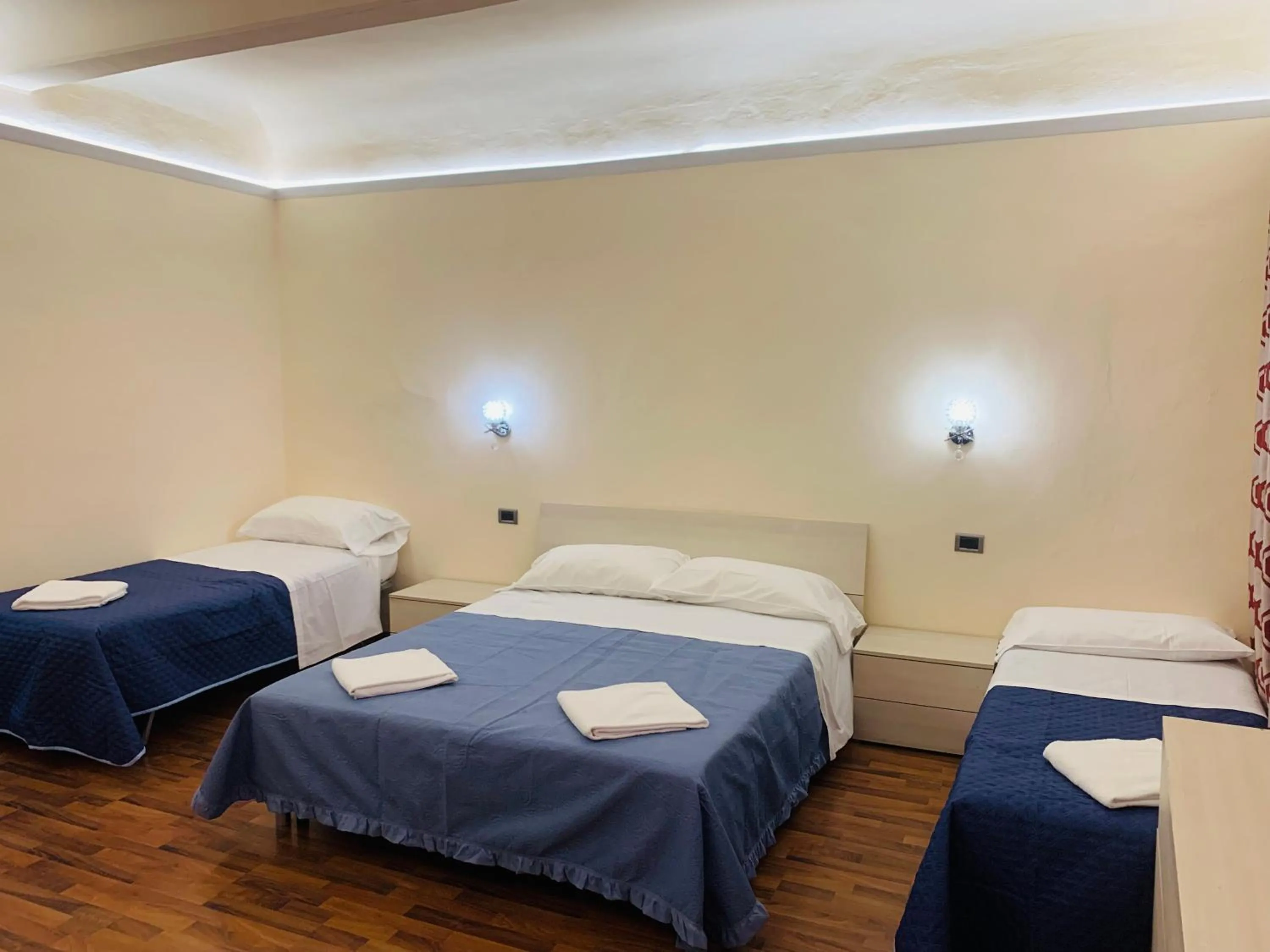 Bed in PICCOLO HOTEL Nel Centro Storico di Firenze