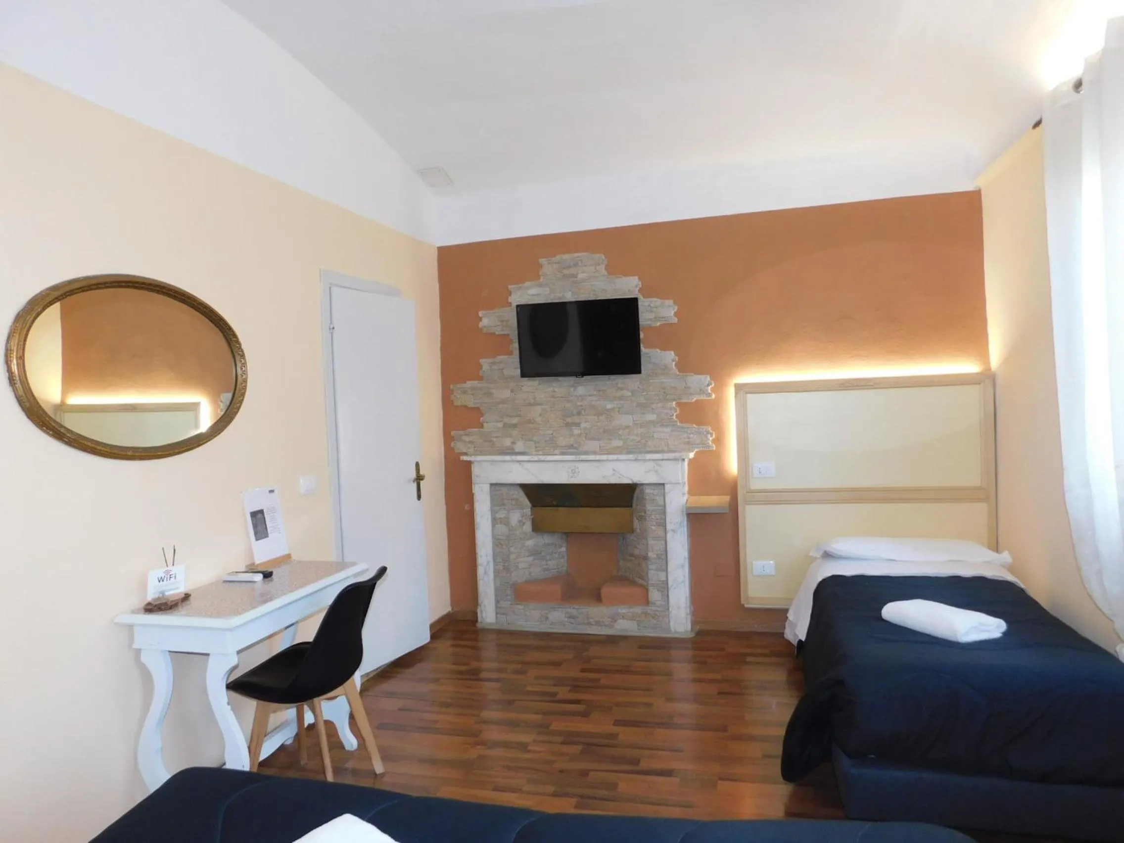 Bed in PICCOLO HOTEL Nel Centro Storico di Firenze