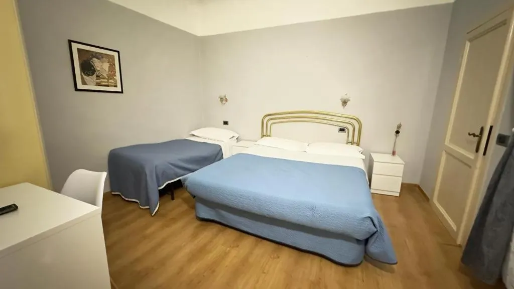 Bed in PICCOLO HOTEL Nel Centro Storico di Firenze