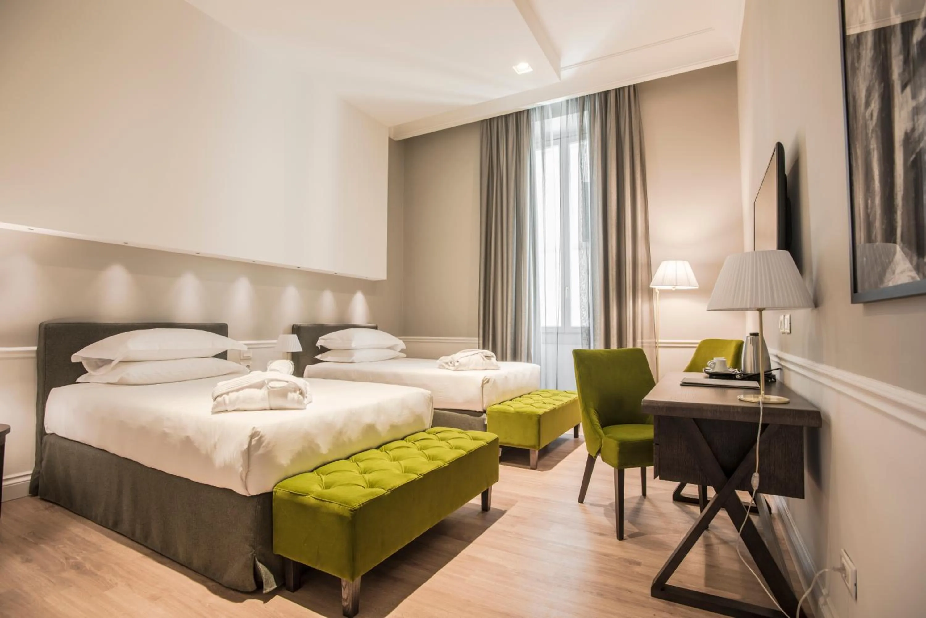 Photo of the whole room, Bed in Palazzo Castri 1874 Spa & Garden