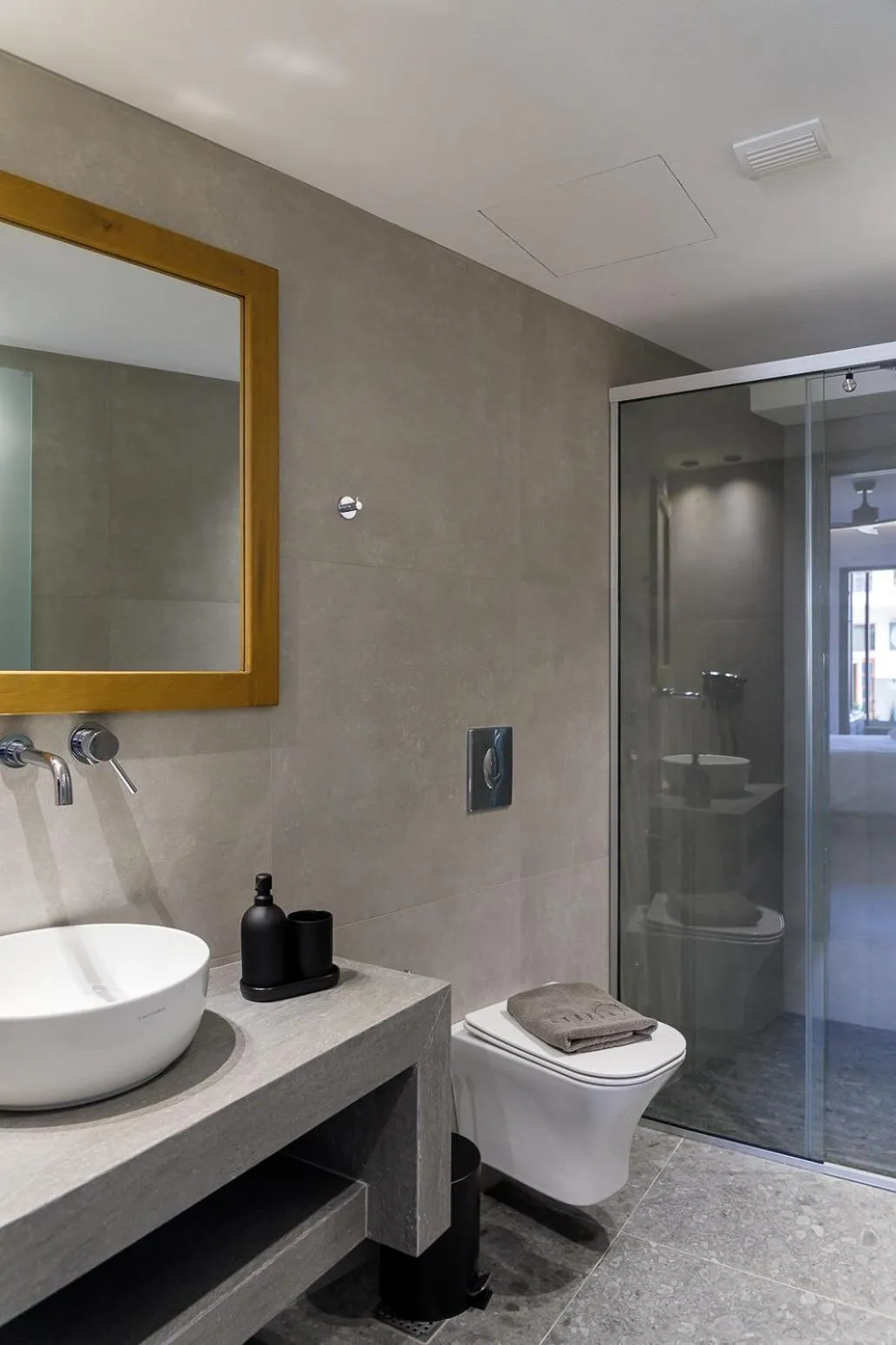 Bathroom in Utopia Luxury Suites