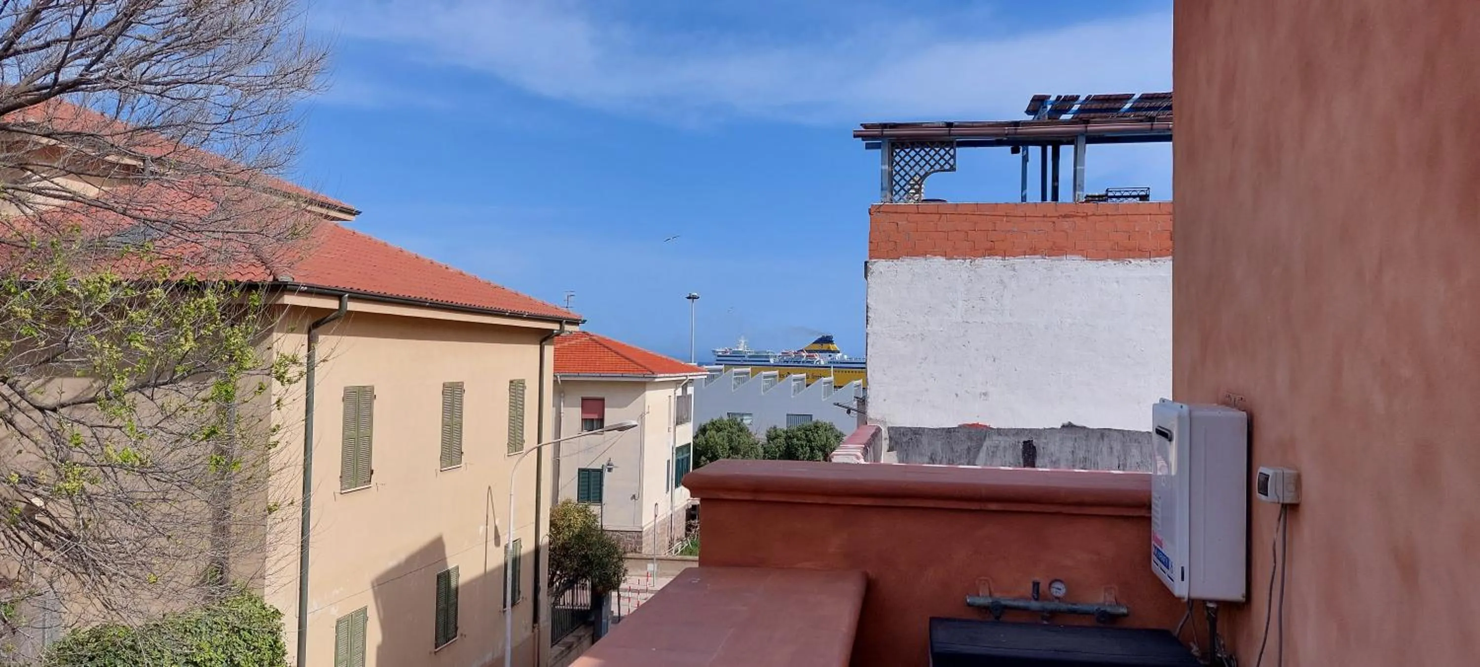 Balcony/Terrace in AFFITTACAMERE L'ARCOBALENO