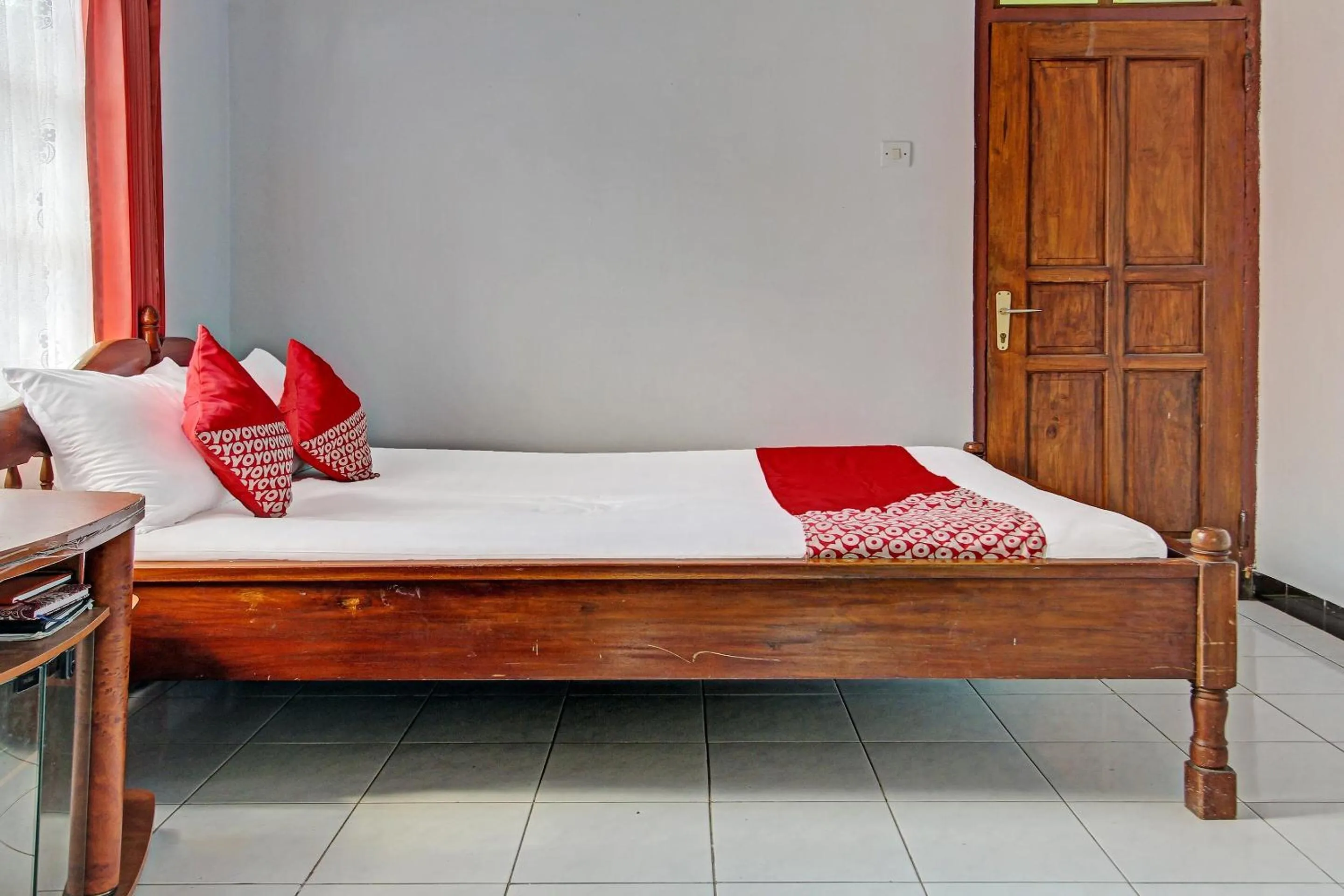 Bedroom, Bed in Hotel O Desa Wisata Pandean