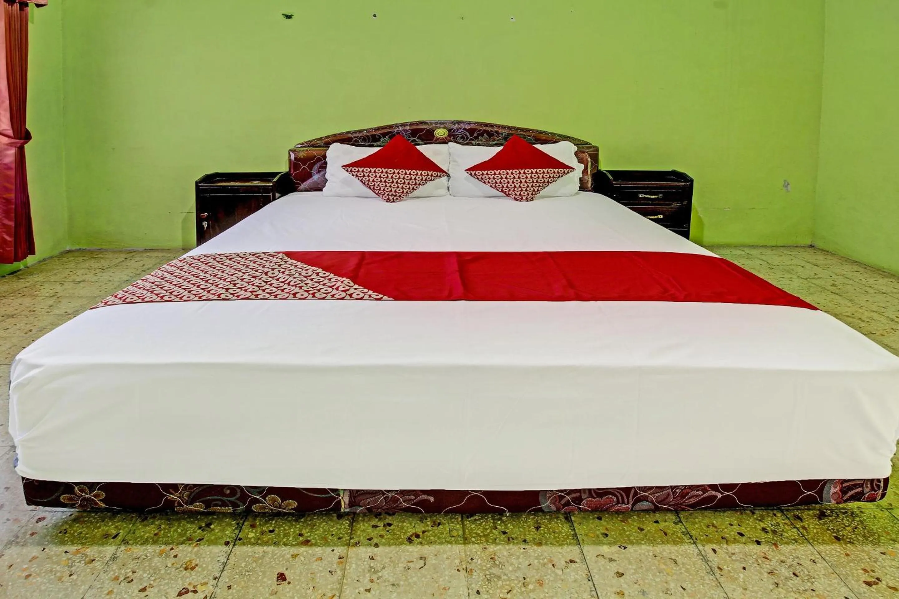 Bedroom, Bed in Hotel O Desa Wisata Pandean