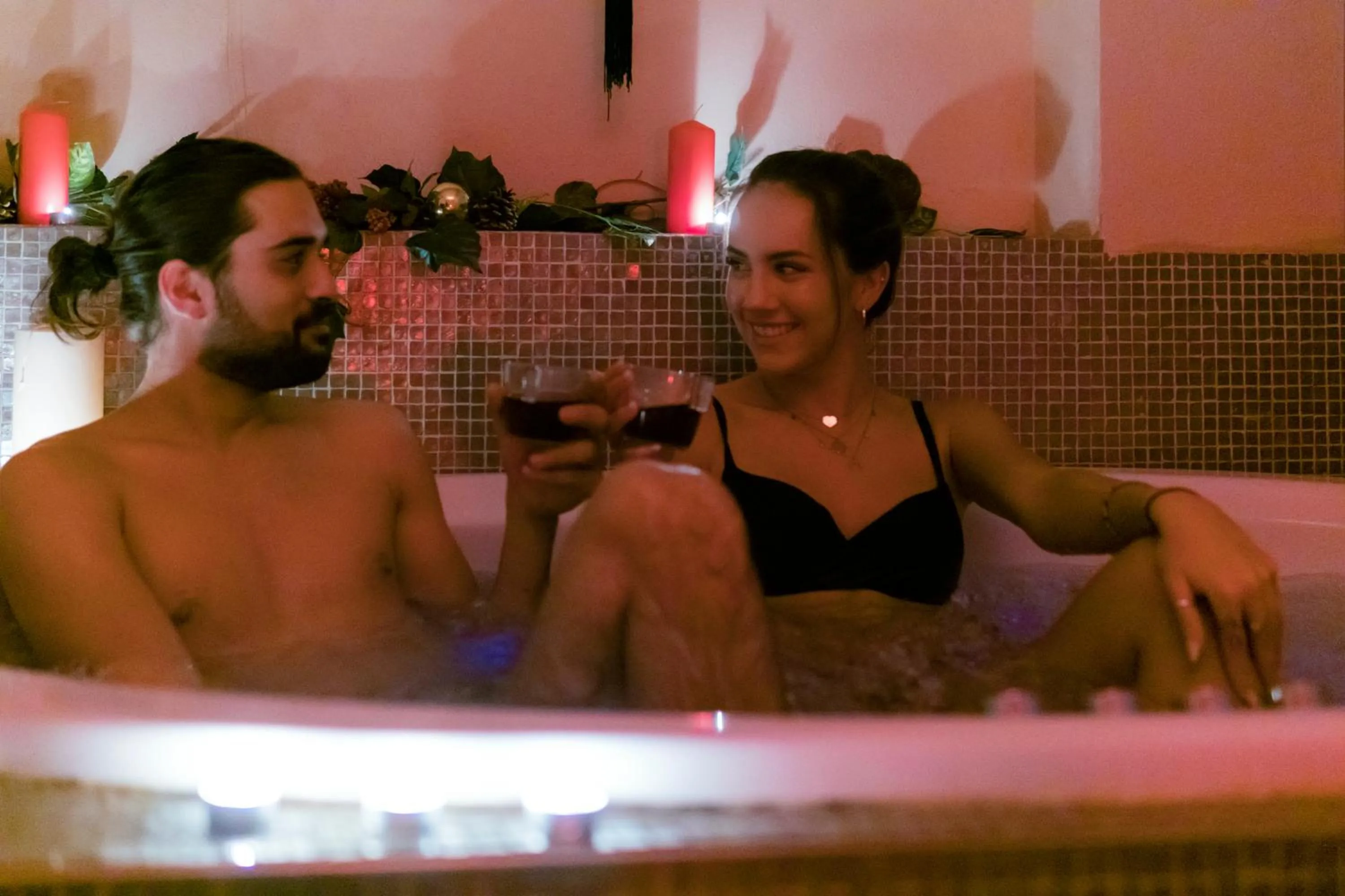 Hot Tub in Hotel Terme Salvarola