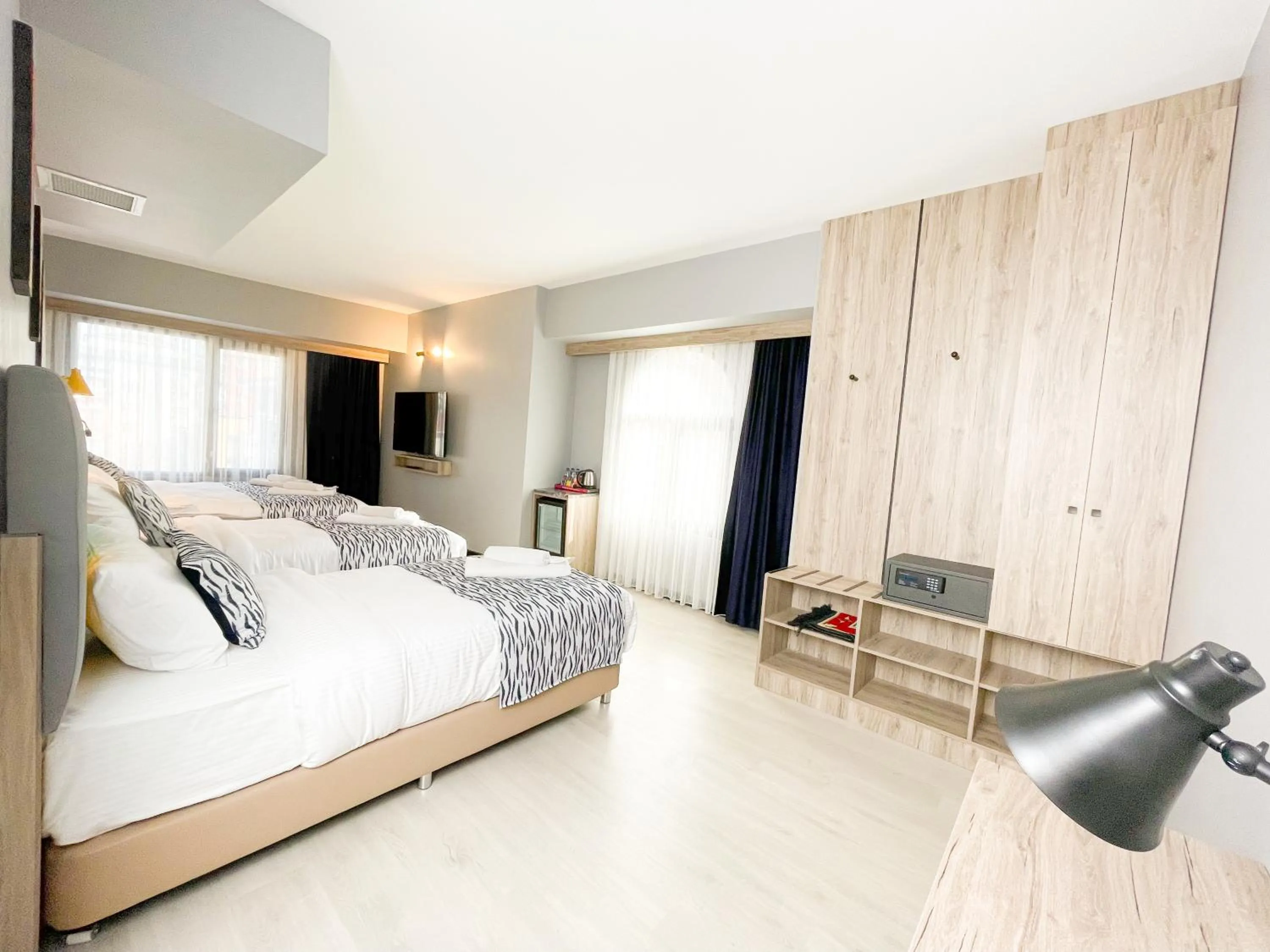 Photo of the whole room, Bed in Center Inn Hotel Maltepe İstanbul