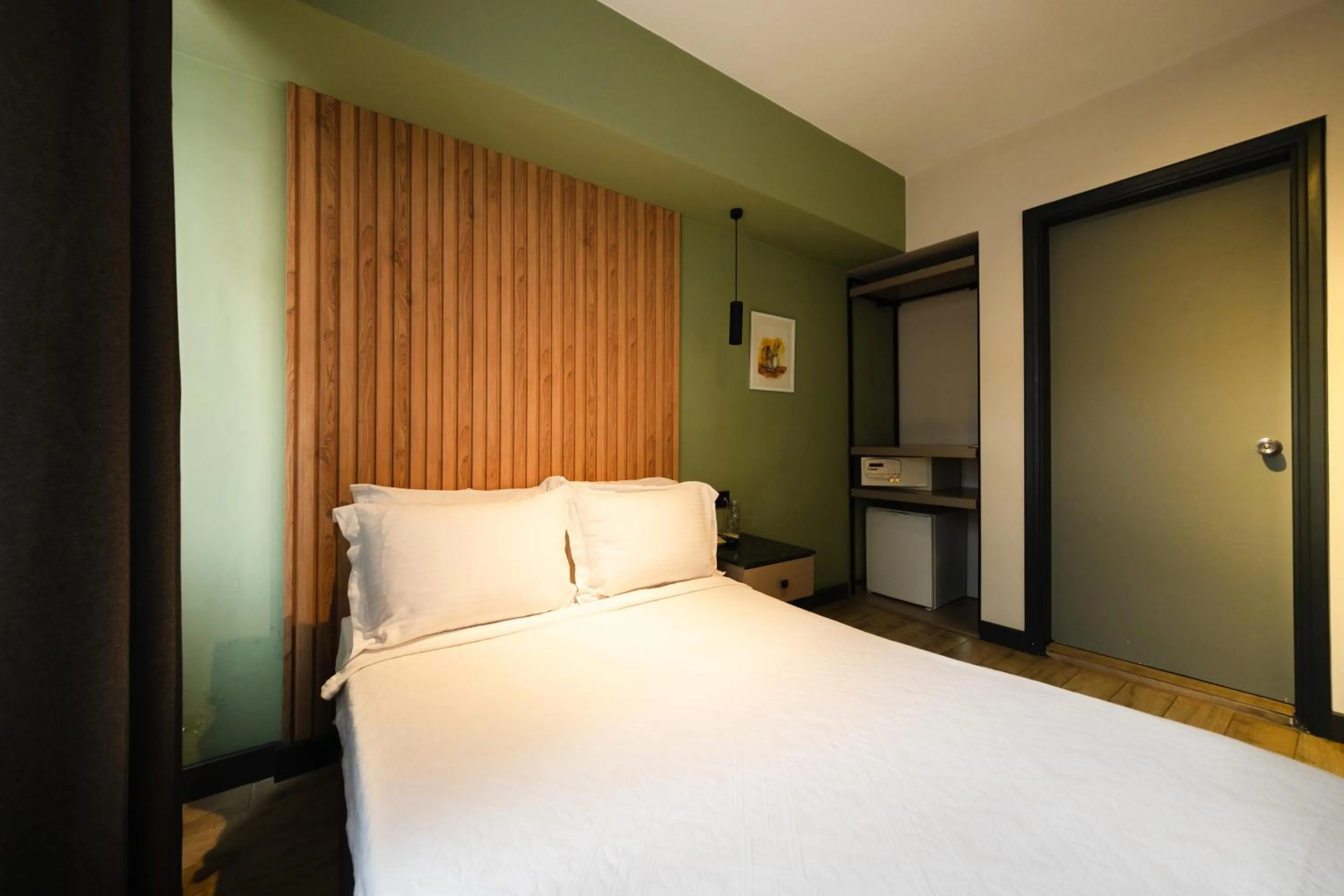 Photo of the whole room, Bed in Polek Hotel