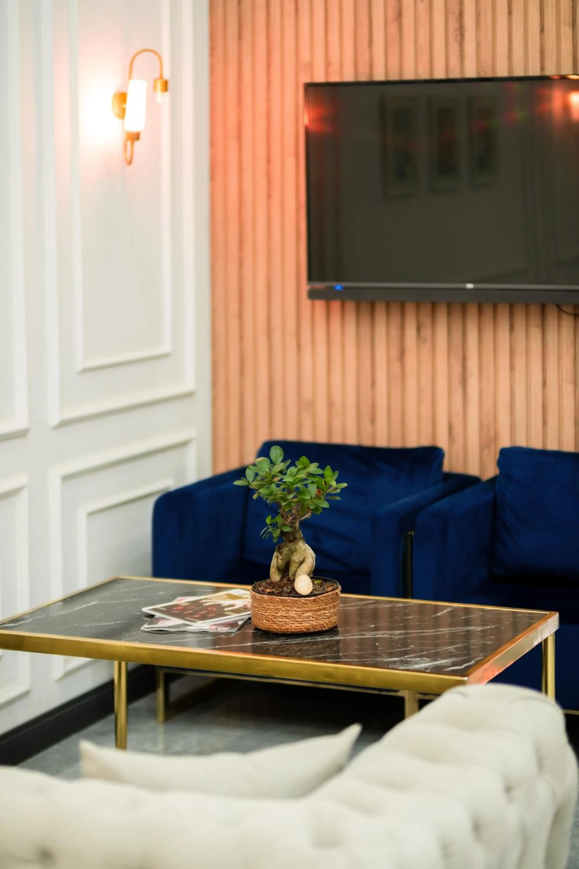 Property building in Polek Hotel