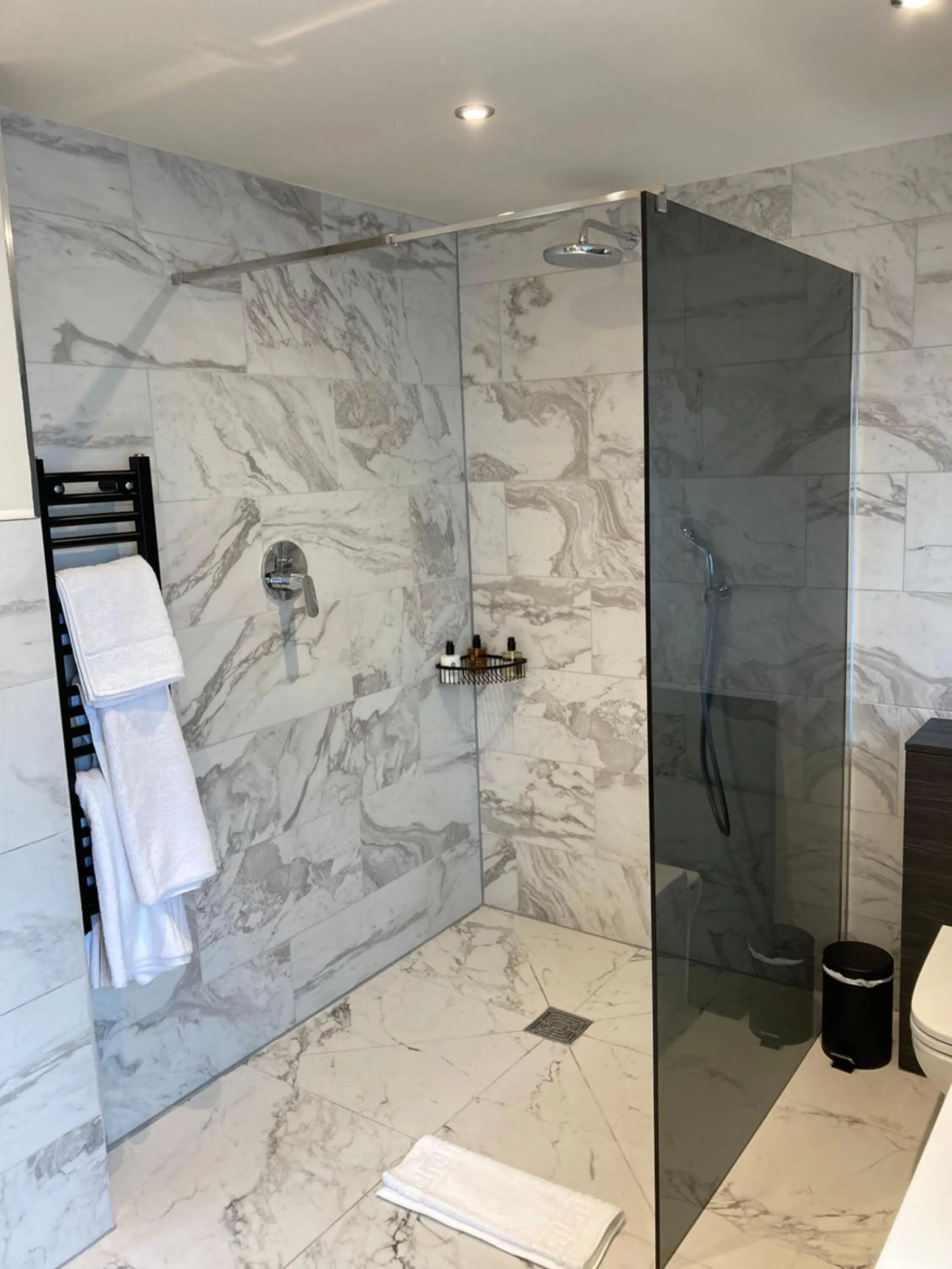 Bathroom in The Blind Bull