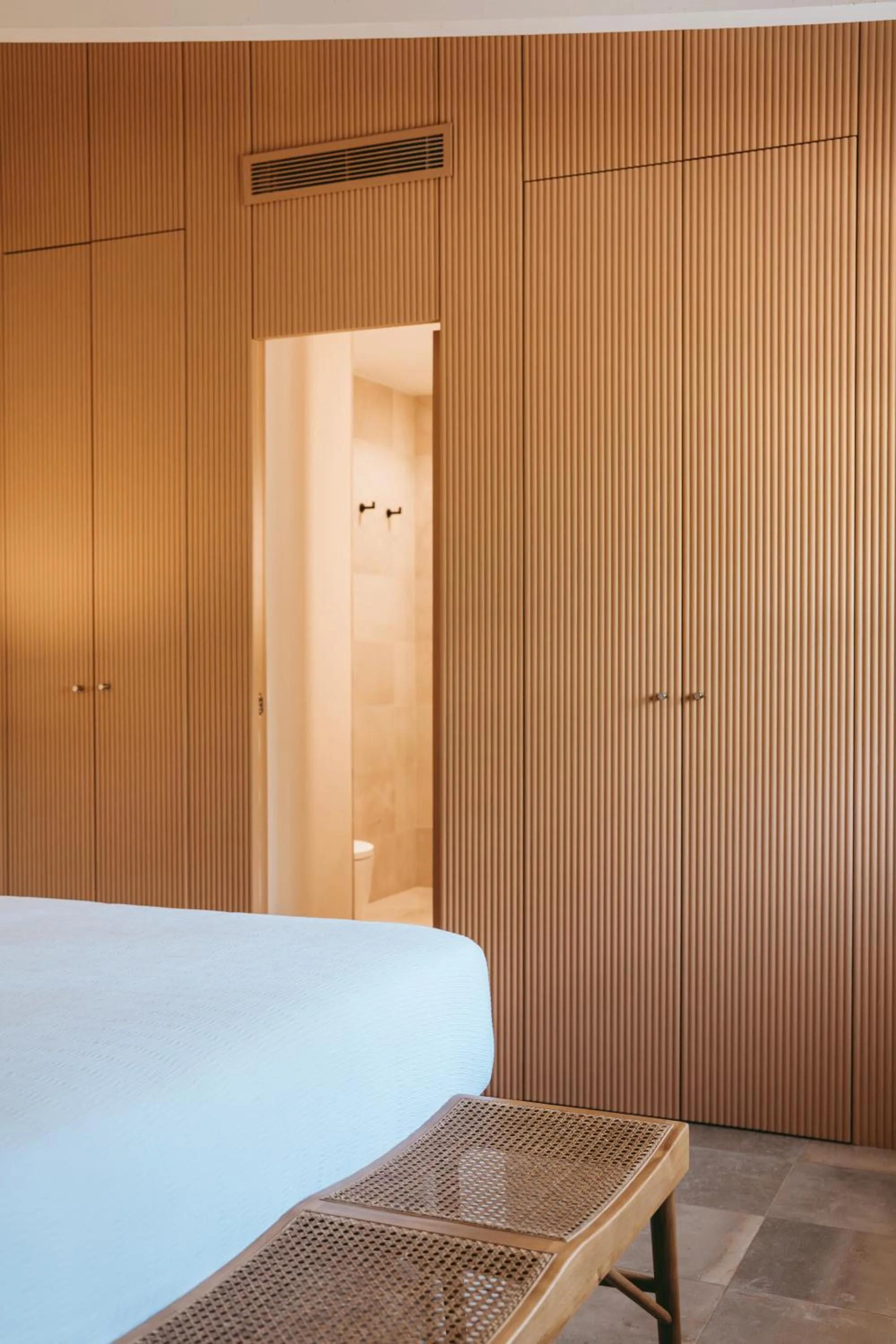 Bed in Rondaia, a Winery & Fincahotel-Agroturismo in Tramuntana