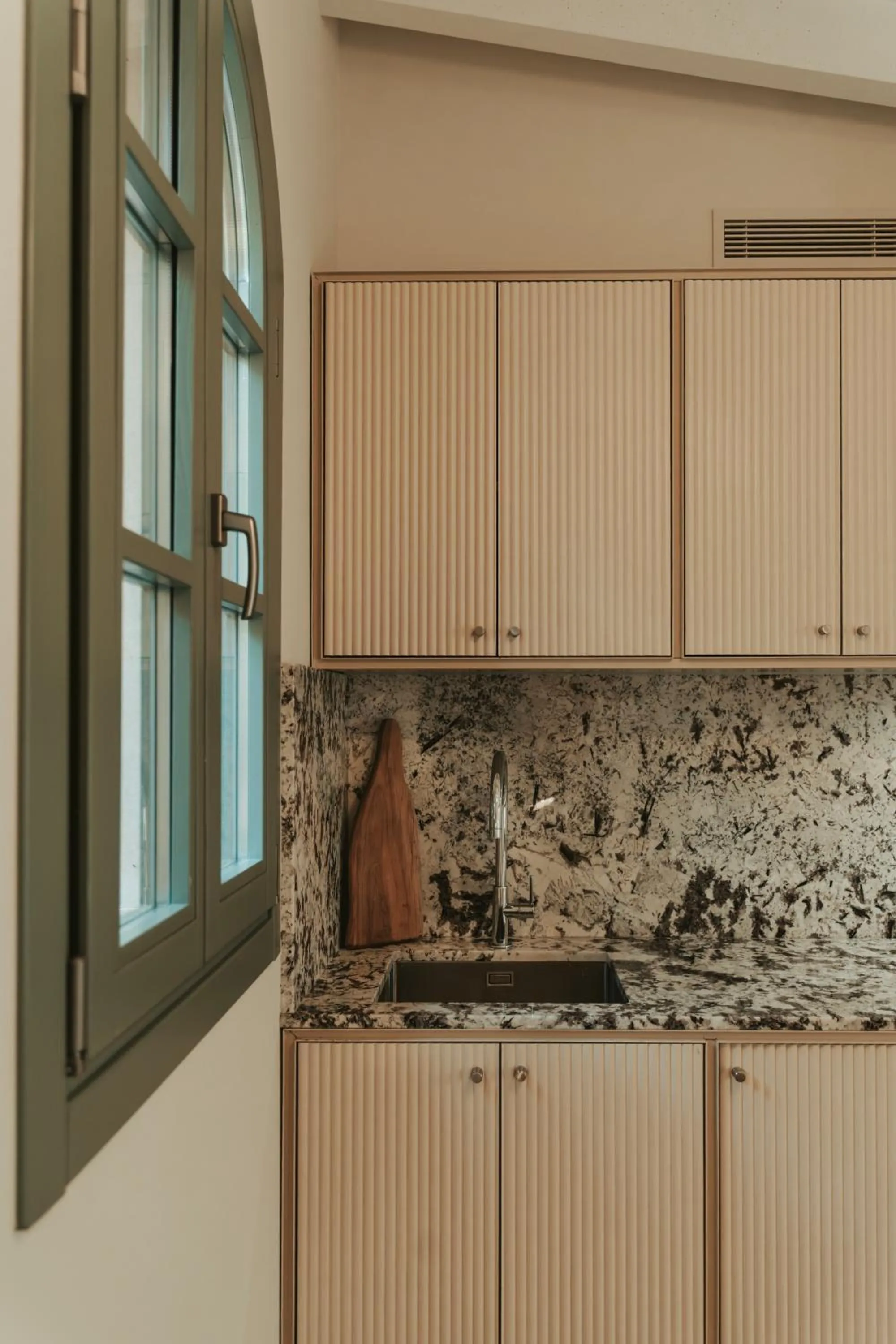 Kitchen or kitchenette in Rondaia, a Winery & Fincahotel-Agroturismo in Tramuntana