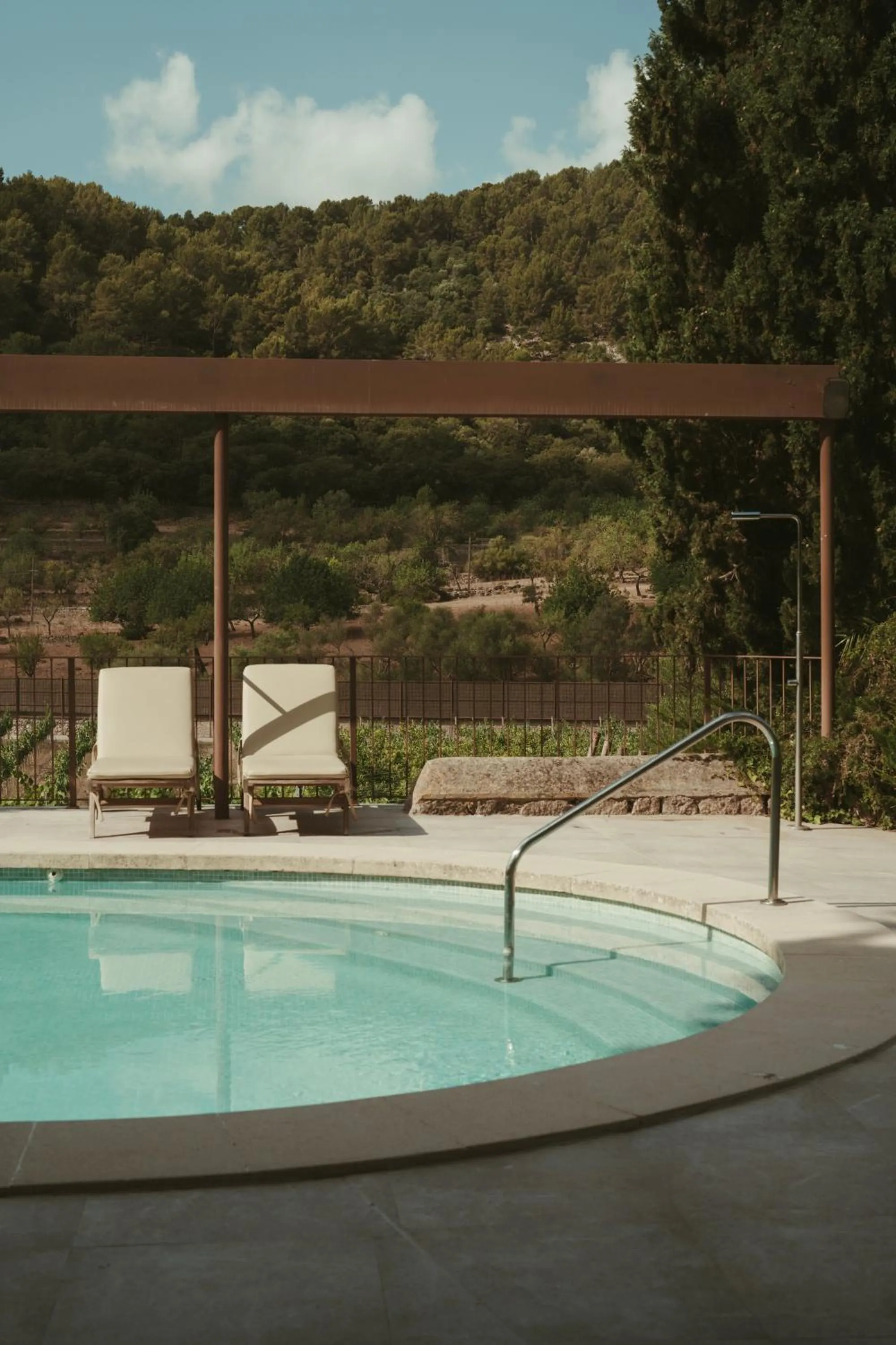 Day in Rondaia, a Winery & Fincahotel-Agroturismo in Tramuntana