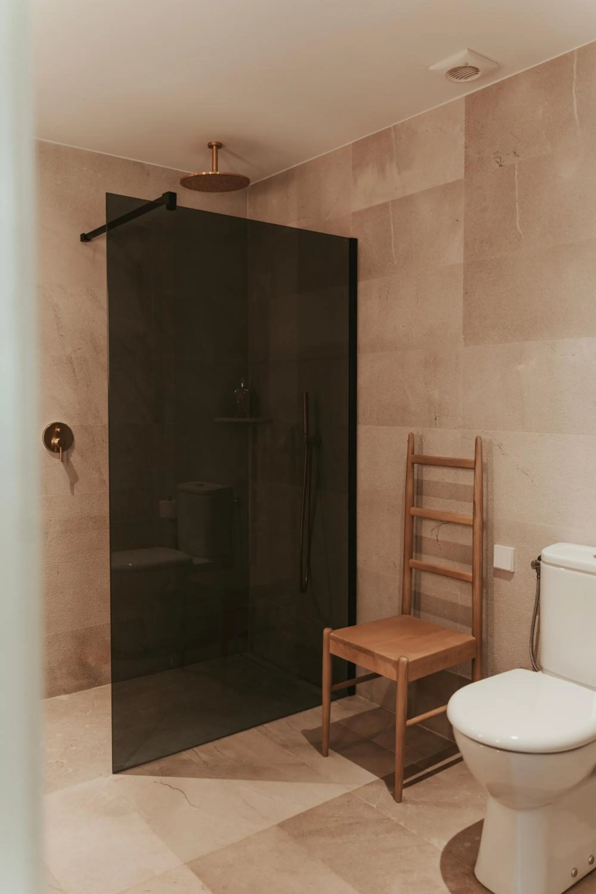 Shower in Rondaia, a Winery & Fincahotel-Agroturismo in Tramuntana