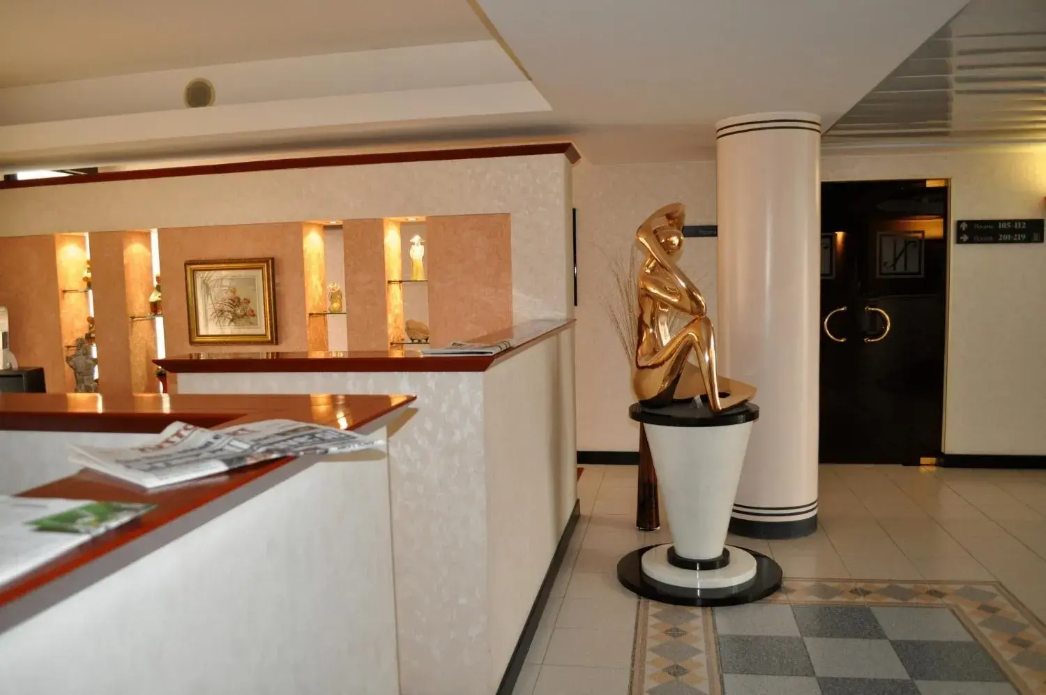 Lobby or reception in Best Western Hotel Solaf Lobby or reception in Best Western Hotel Solaf