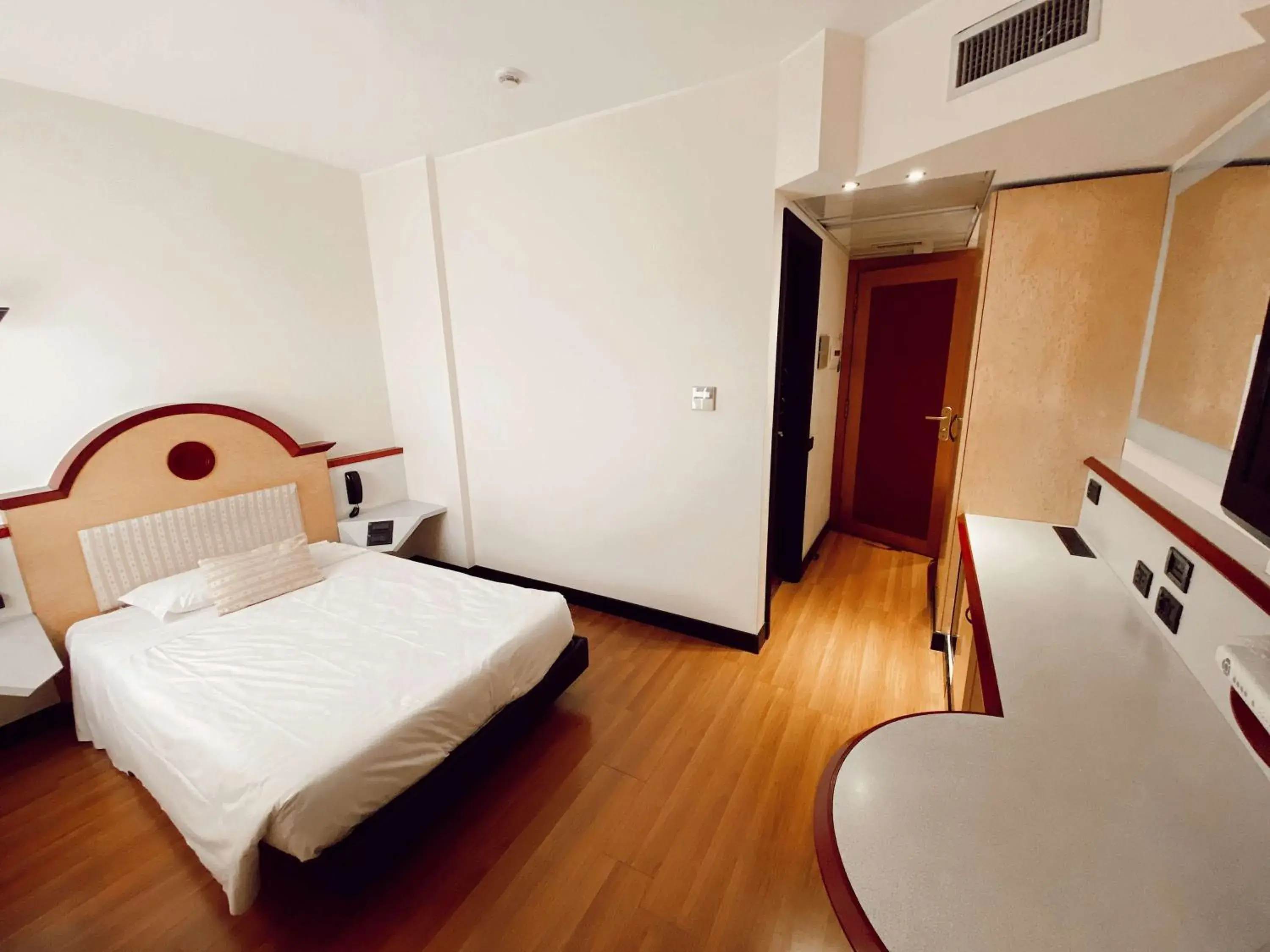 Superior Single Room - single occupancy in Best Western Hotel Solaf Superior Single Room - single occupancy in Best Western Hotel Solaf