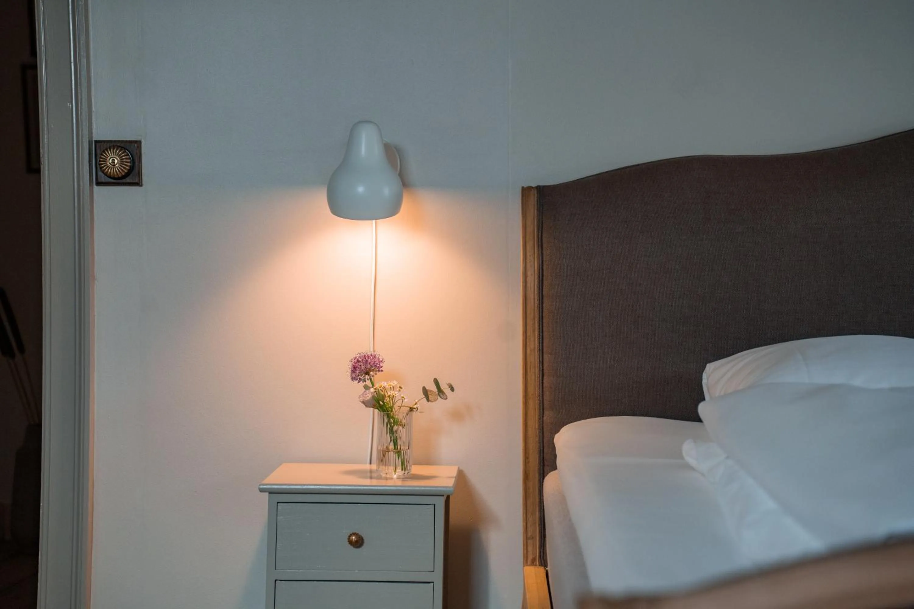 Bed in Broløkke Herregård